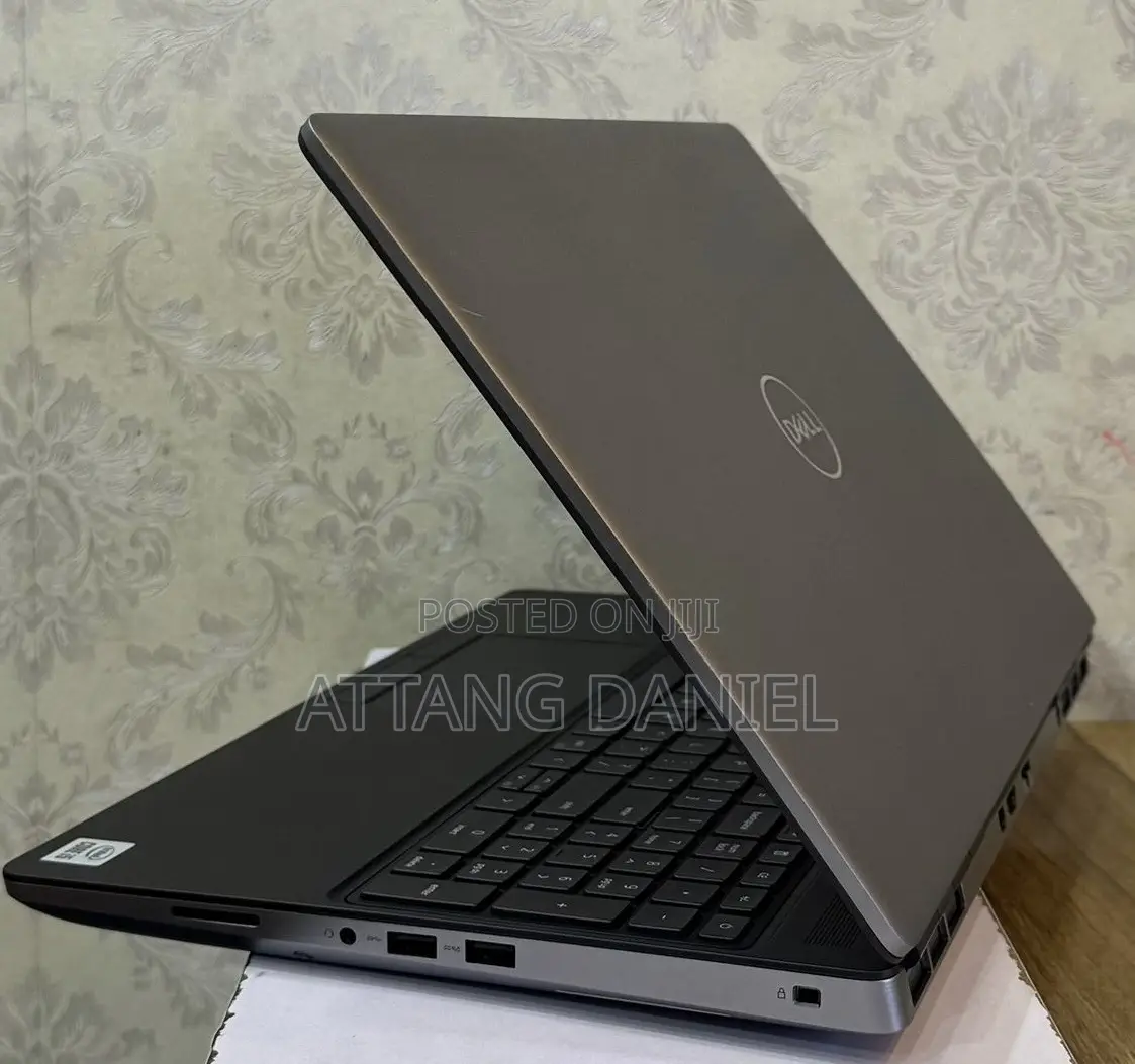 Laptop Dell Precision 7550 32GB Intel Core I5 SSD 512GB
