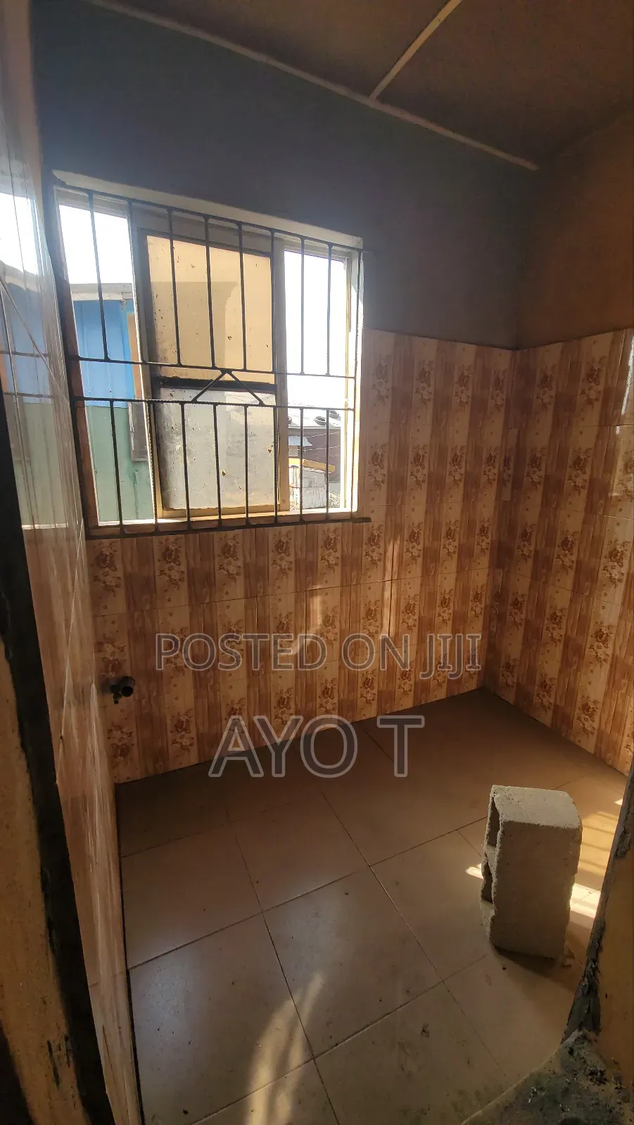 Studio Apartment in Bariga for rent