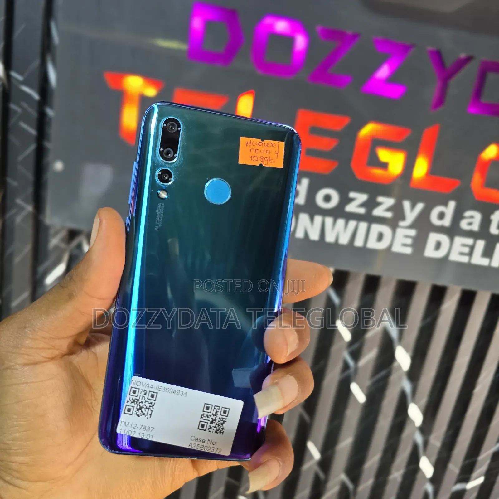 Huawei Nova 4 128 GB Blue