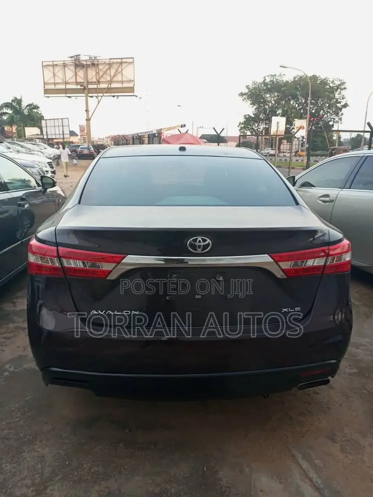 Toyota Avalon 2014 Brown