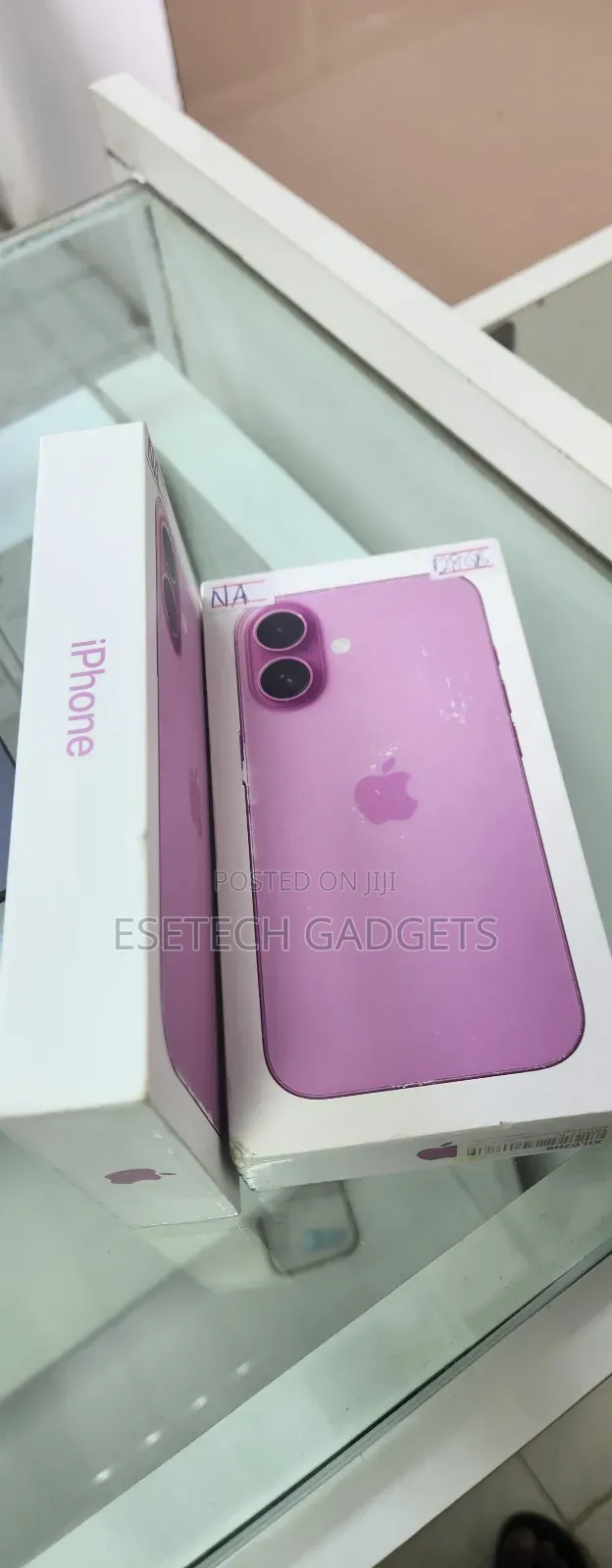 New Apple iPhone 16 128 GB Pink