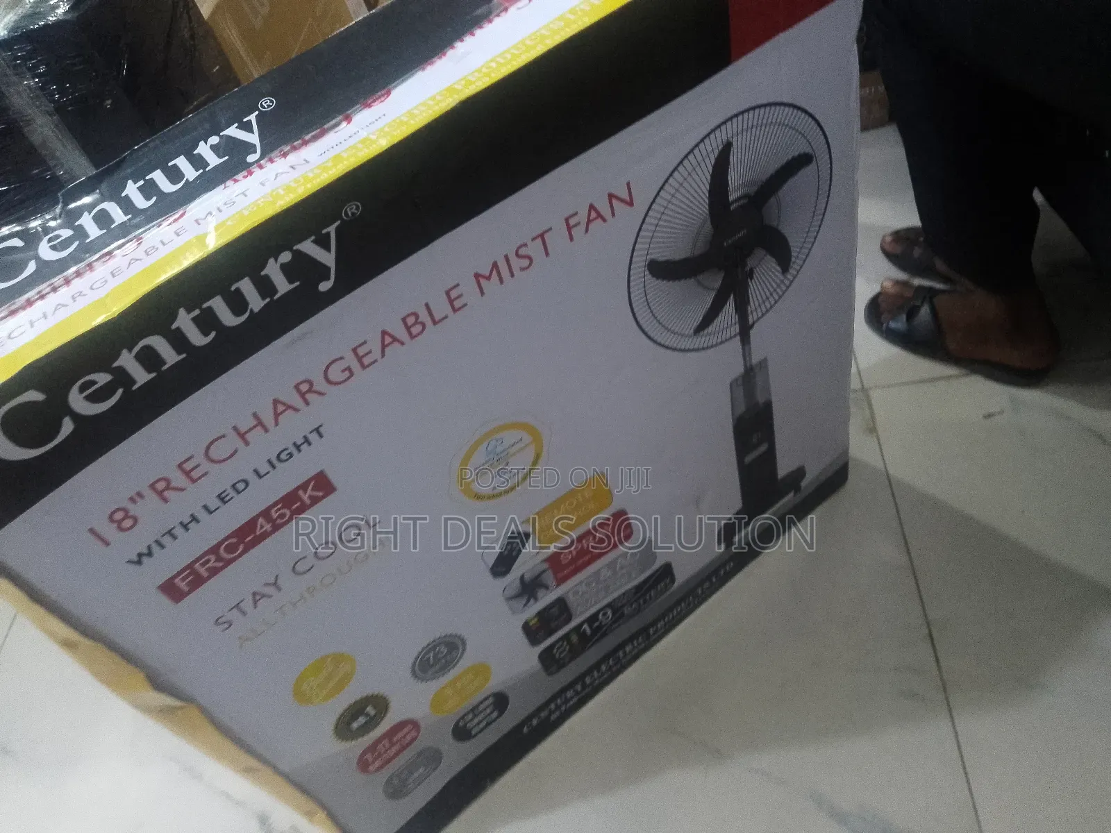 Advanced Century 18" Rechargeable Misting Fan With Timer Remote