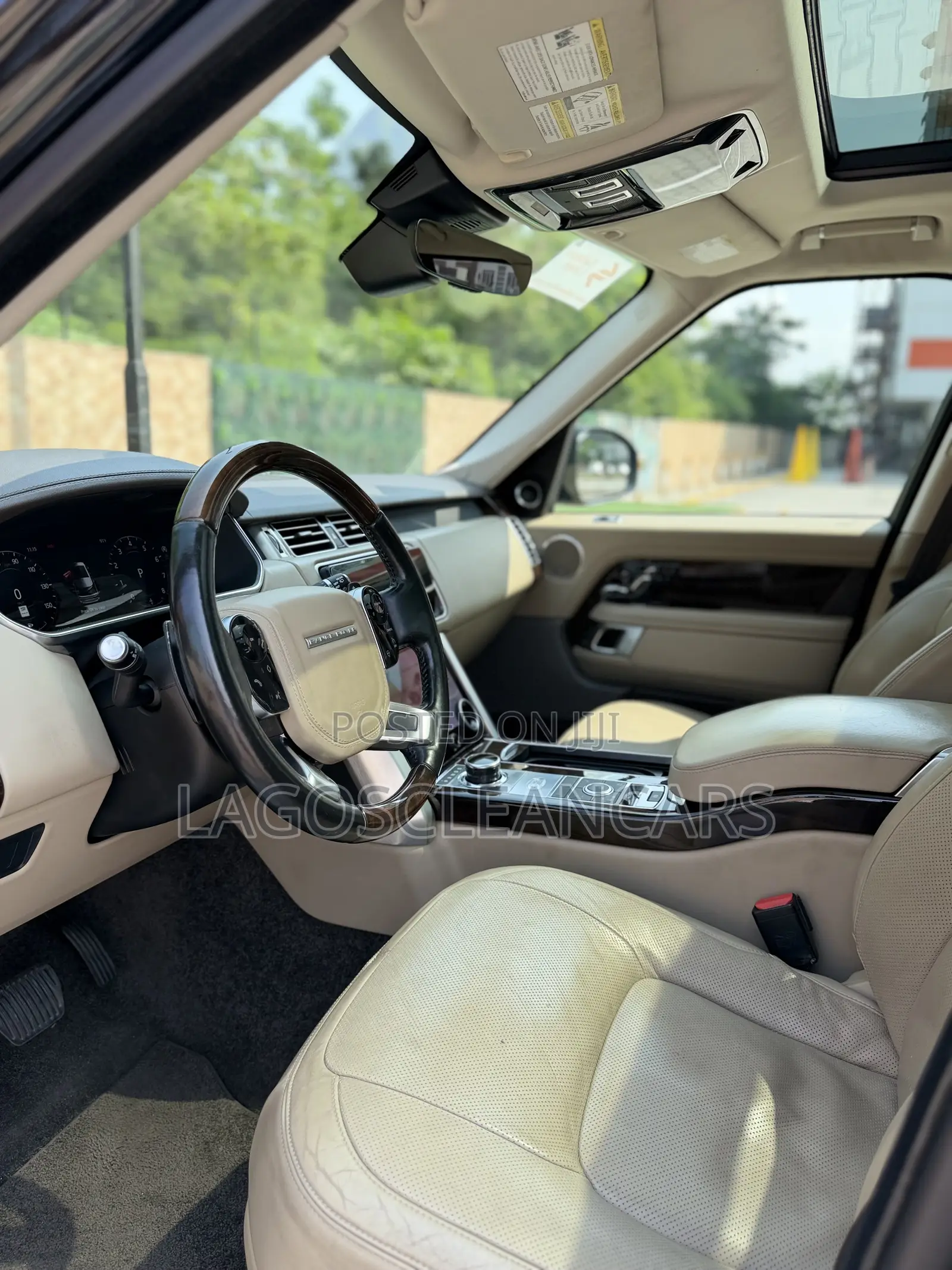 Land Rover Range Rover Vogue 2018 Black