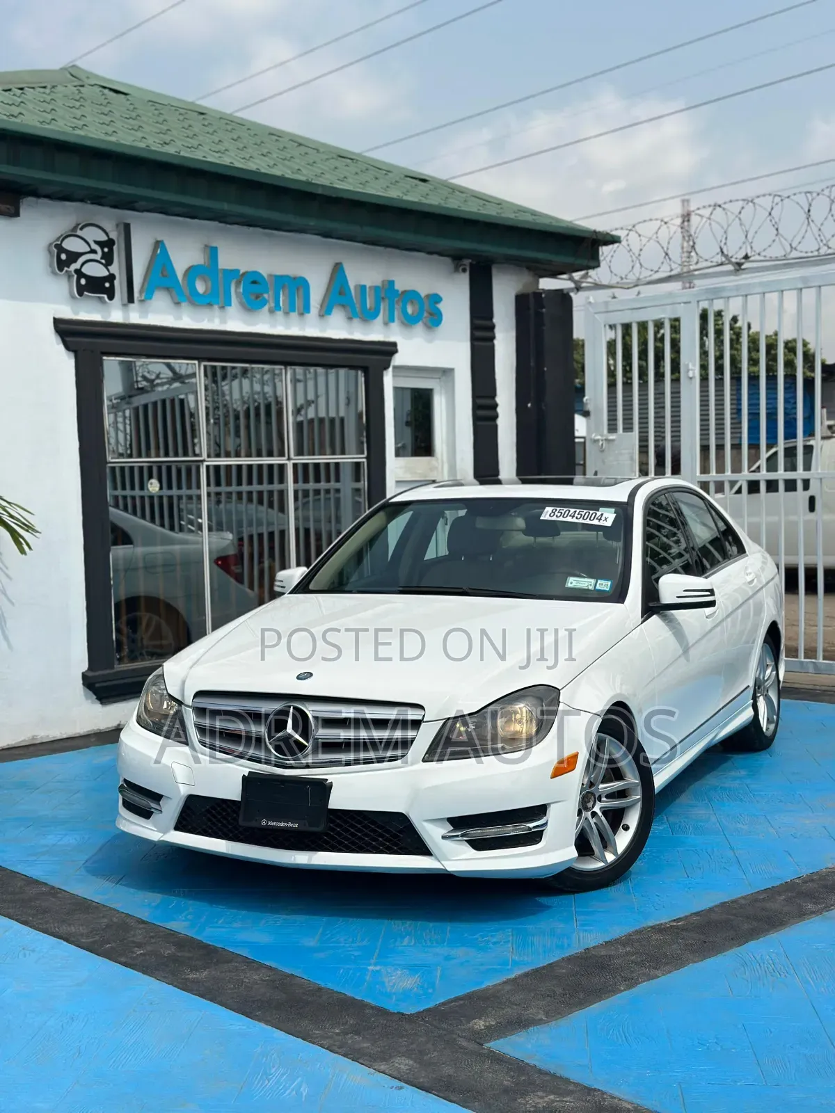 Mercedes-Benz C300 Luxury 4Matic Sedan AWD (3.5L 6cyl 7A) 2013 White