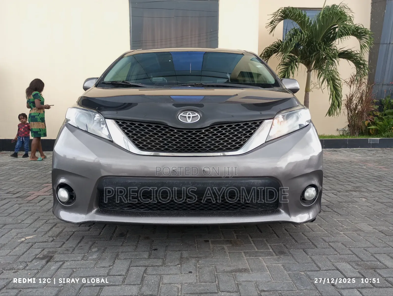 Toyota Sienna 2013 Gray