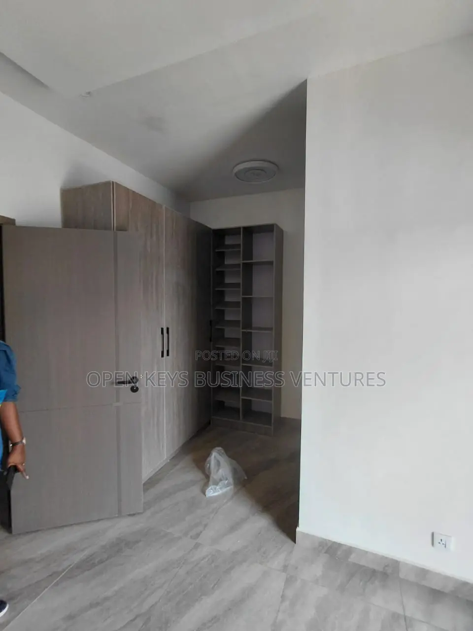 Furnished 4bdrm Duplex in Alalubosa Gra for sale