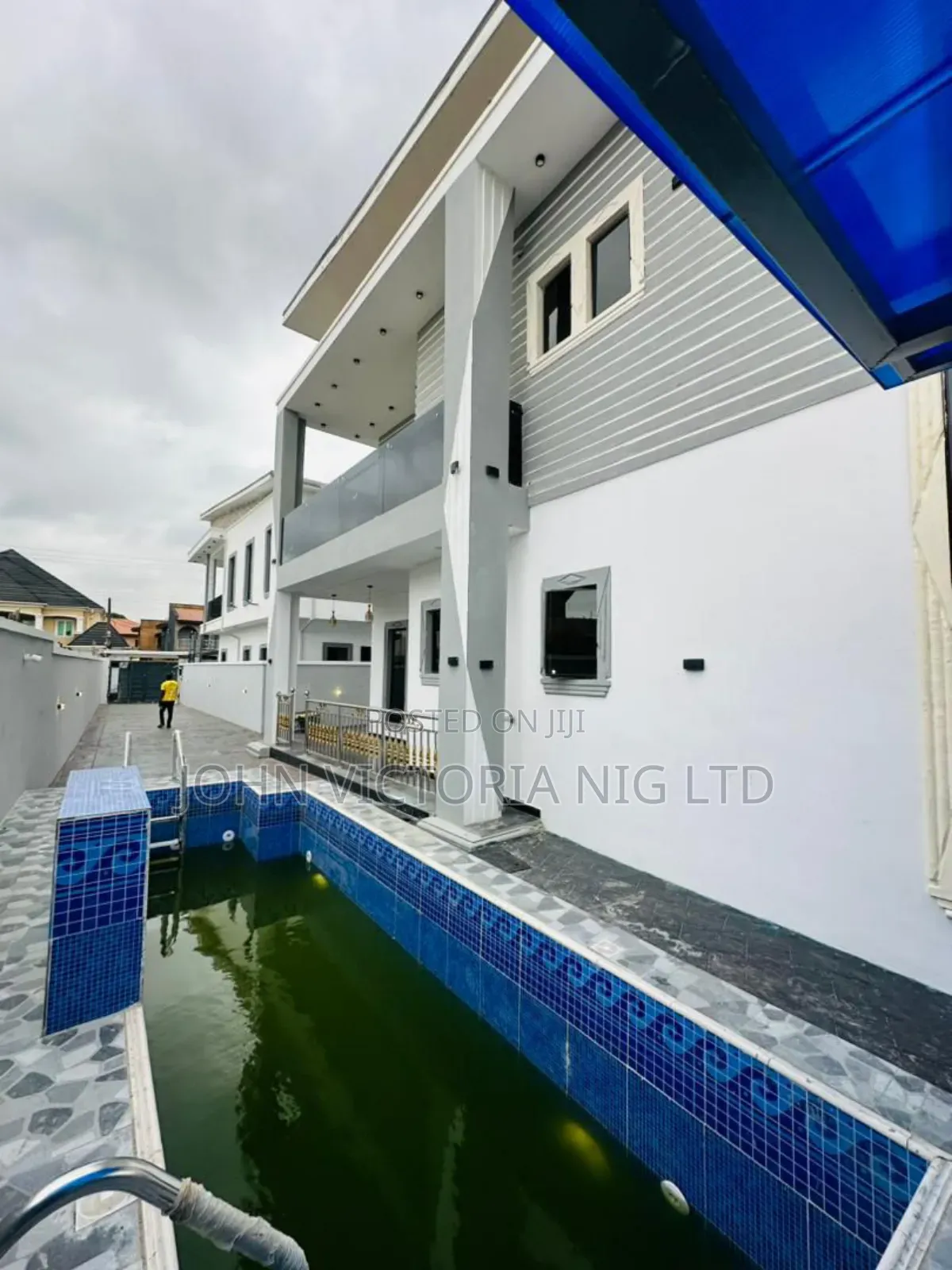 Furnished 5bdrm Duplex in Gbagada Lagos for sale