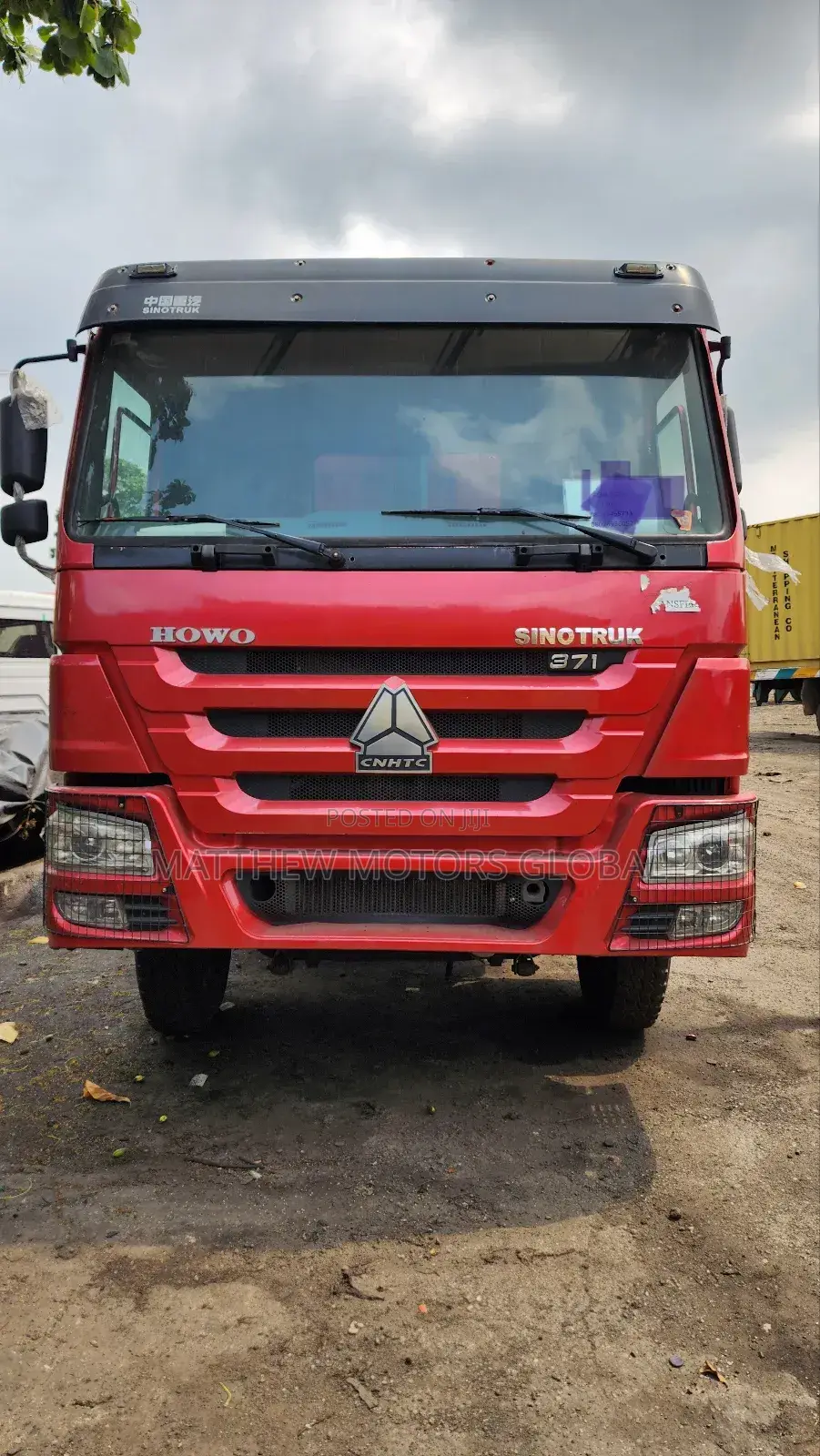 Super Clean Tokunbo Howo Tipper 12 Tyres 2015 Red
