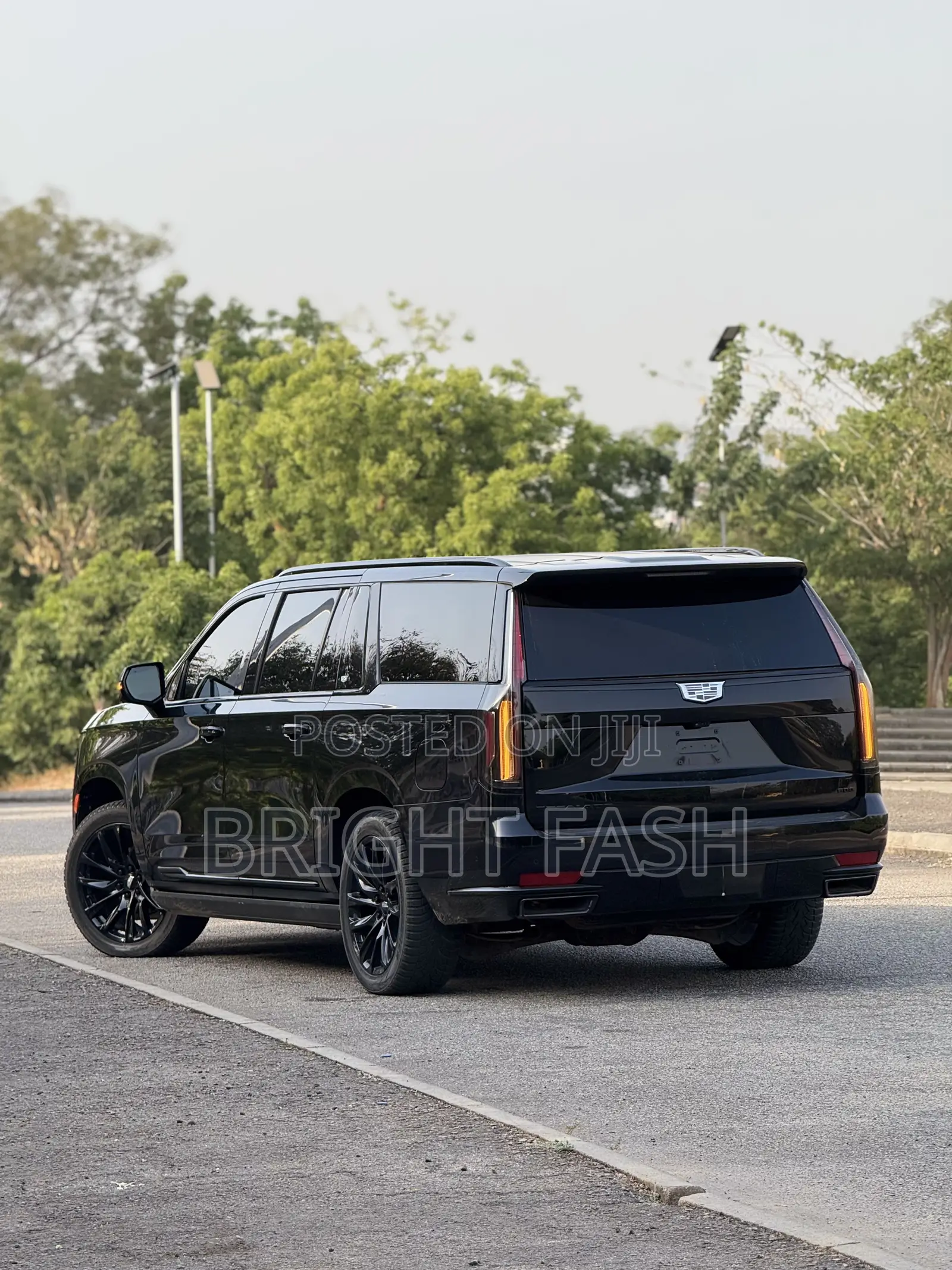 Cadillac Escalade Premium Luxury Platinum 2024 Black
