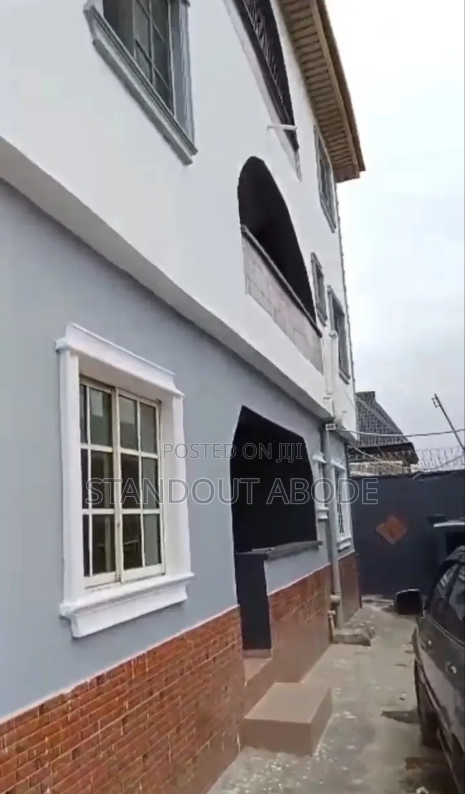 3bdrm Block of Flats in In A Secure Location, Igando / Ikotun/Igando
