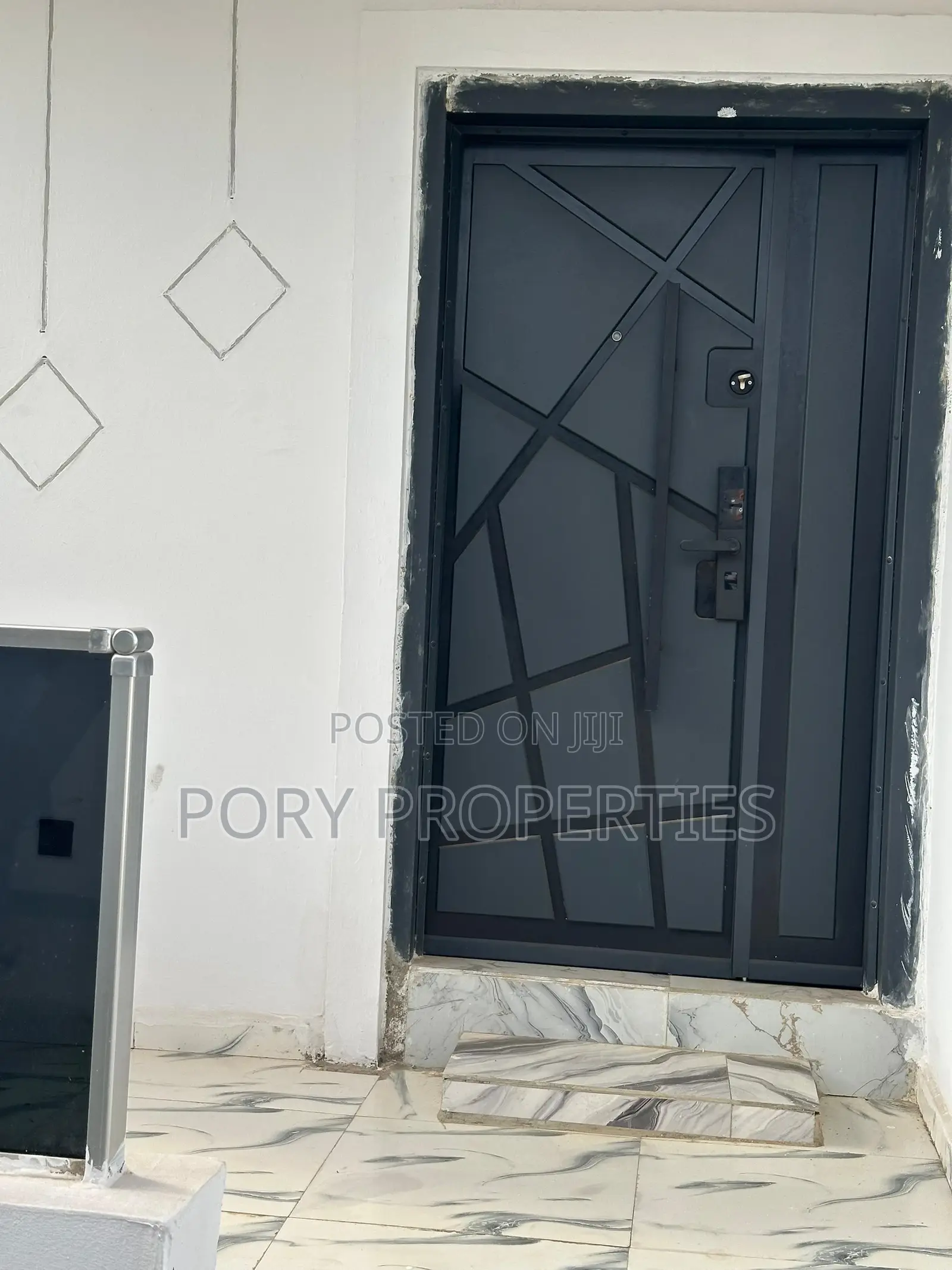 Furnished 3bdrm Duplex in God’S Will Estate, Jericho for sale