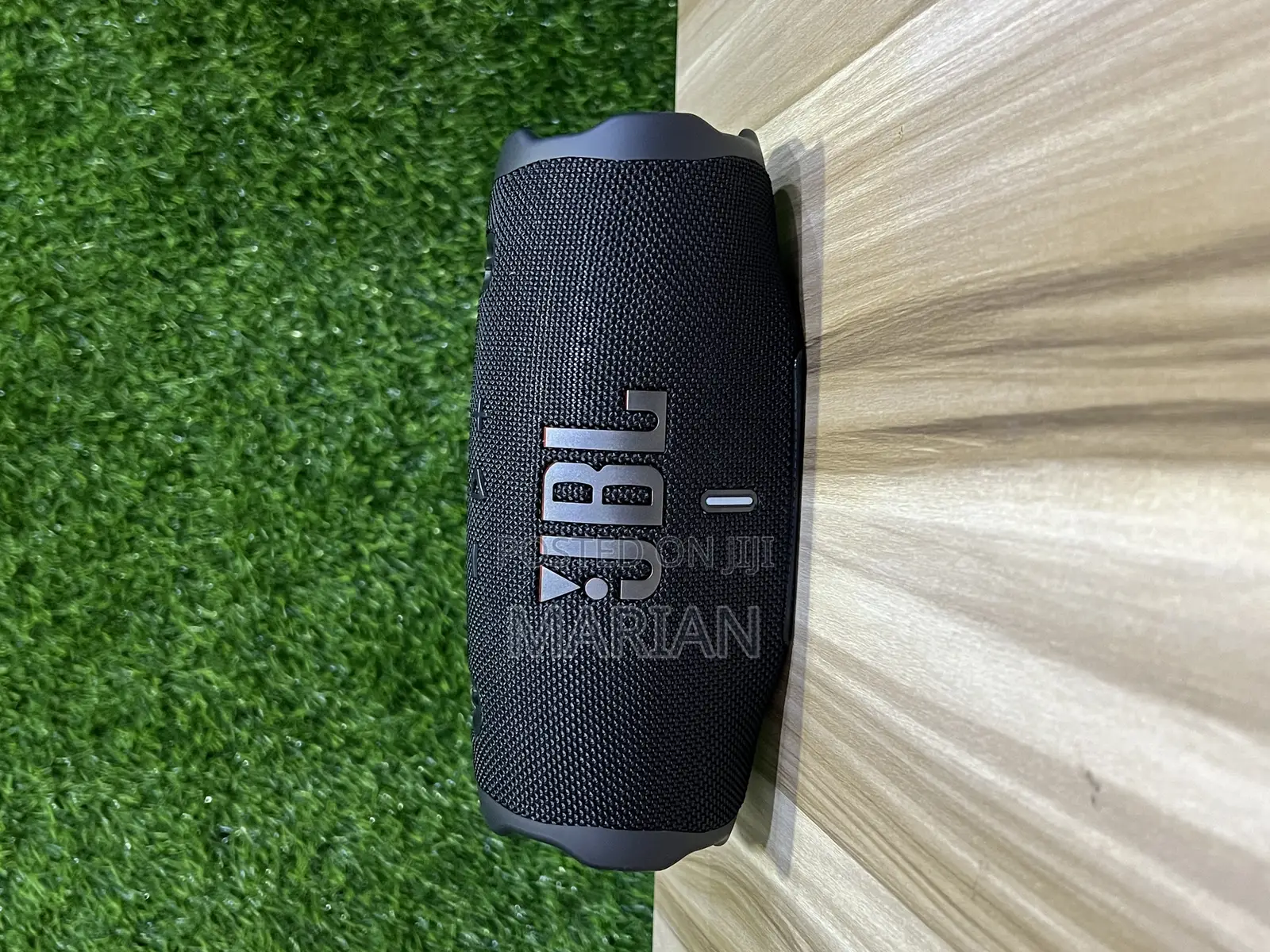 JBL Charge6