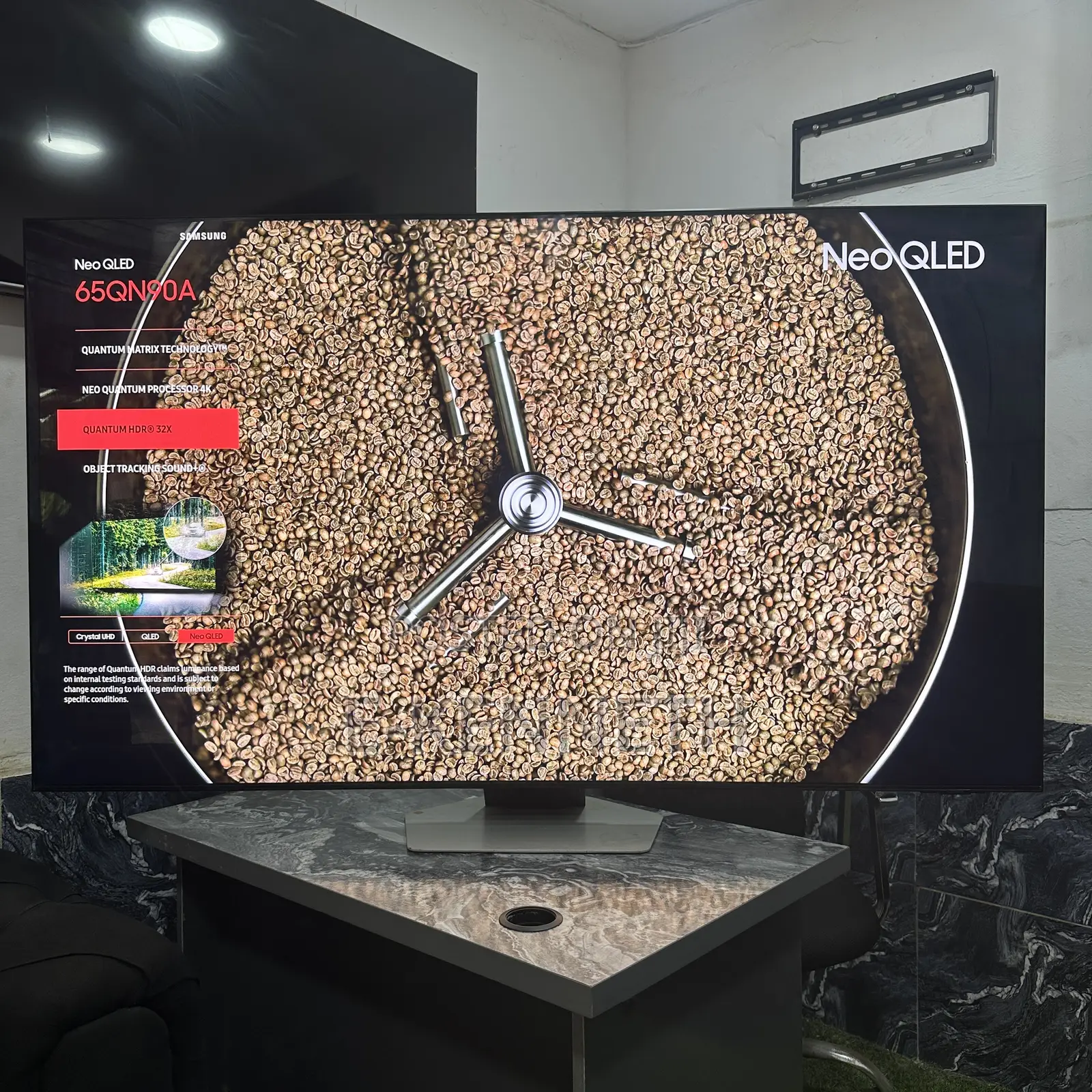 Samsung 65" Inches Neoqled Qn90a Qhdr+ Display Smart TV With 120hz