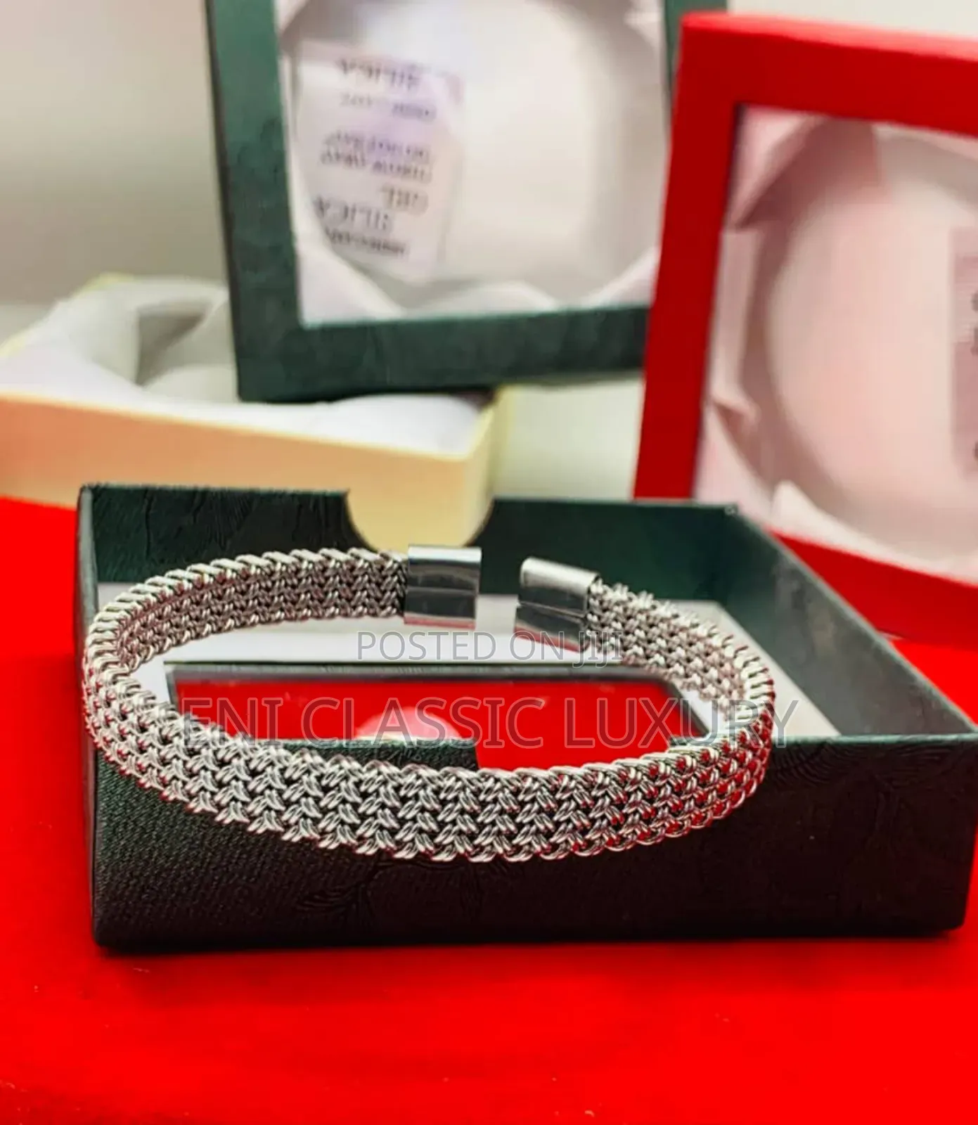 Pure Quality Luxury Men's Bracelet Well Banded Package