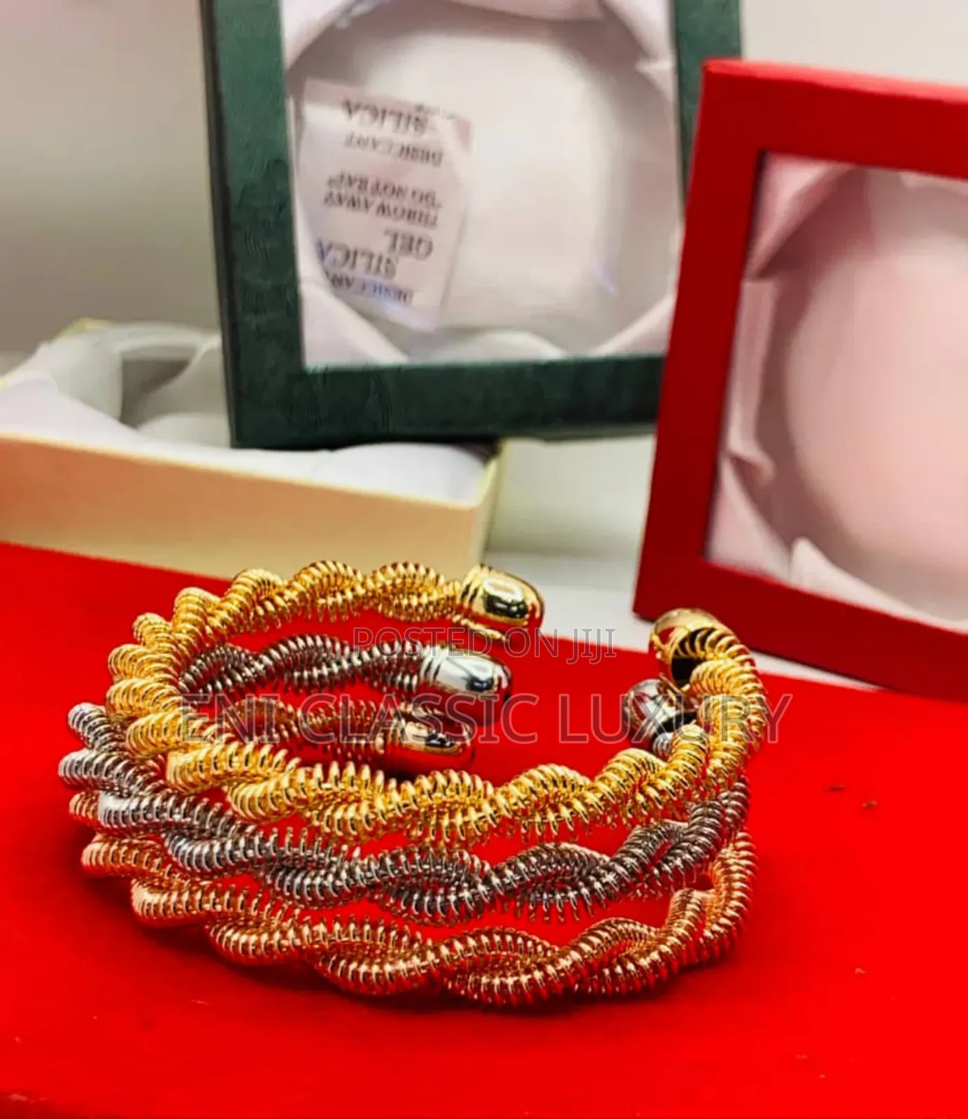 Pure Quality Luxury Men's Bracelet Well Banded Package