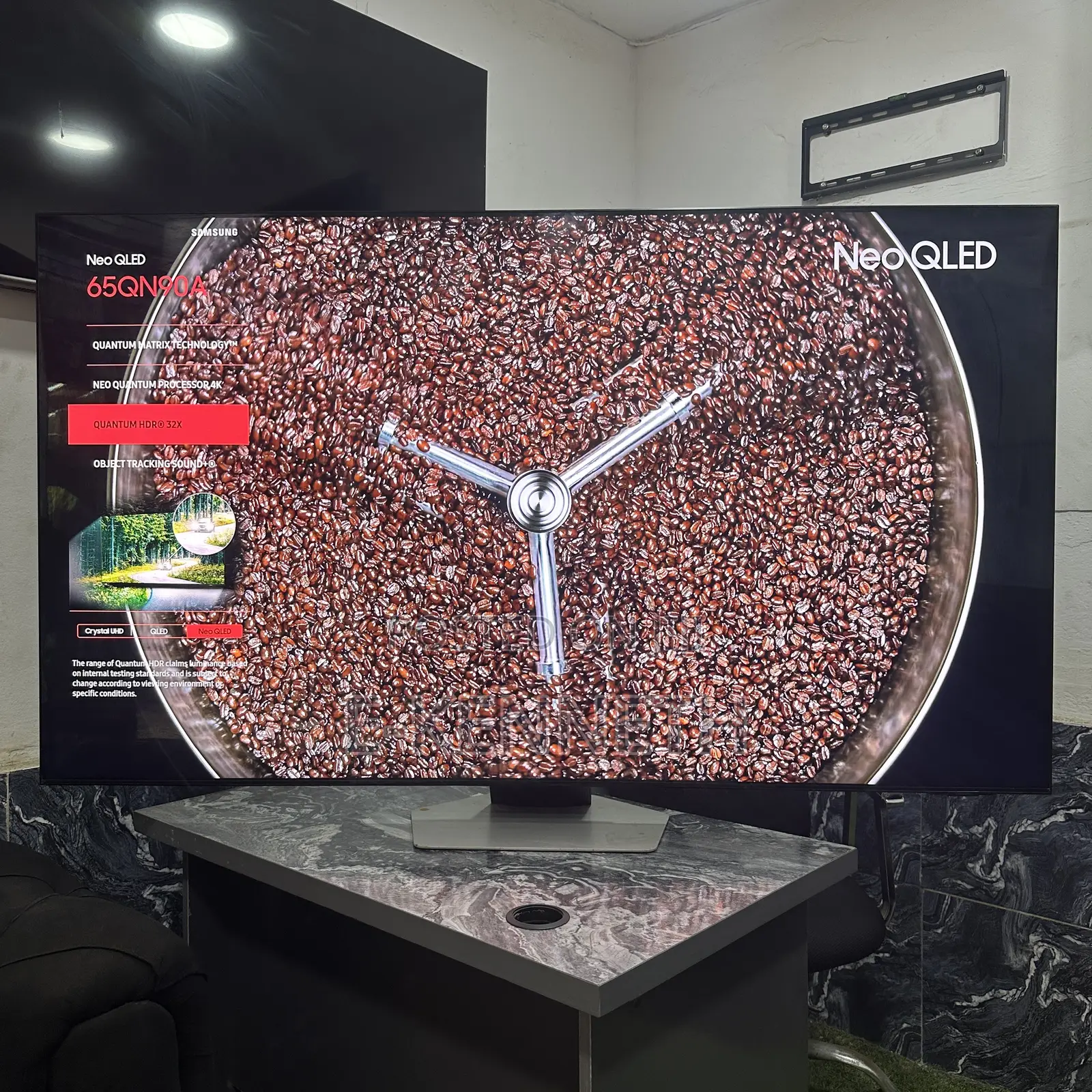Samsung 65" Inches Neoqled Qn90a Qhdr+ Display Smart TV With 120hz