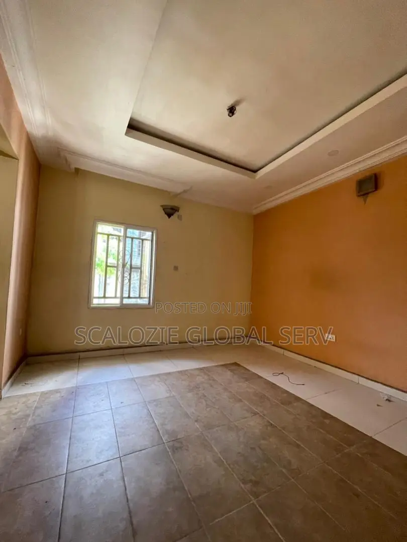 5bdrm Duplex in Off Sars Road, Port for sale