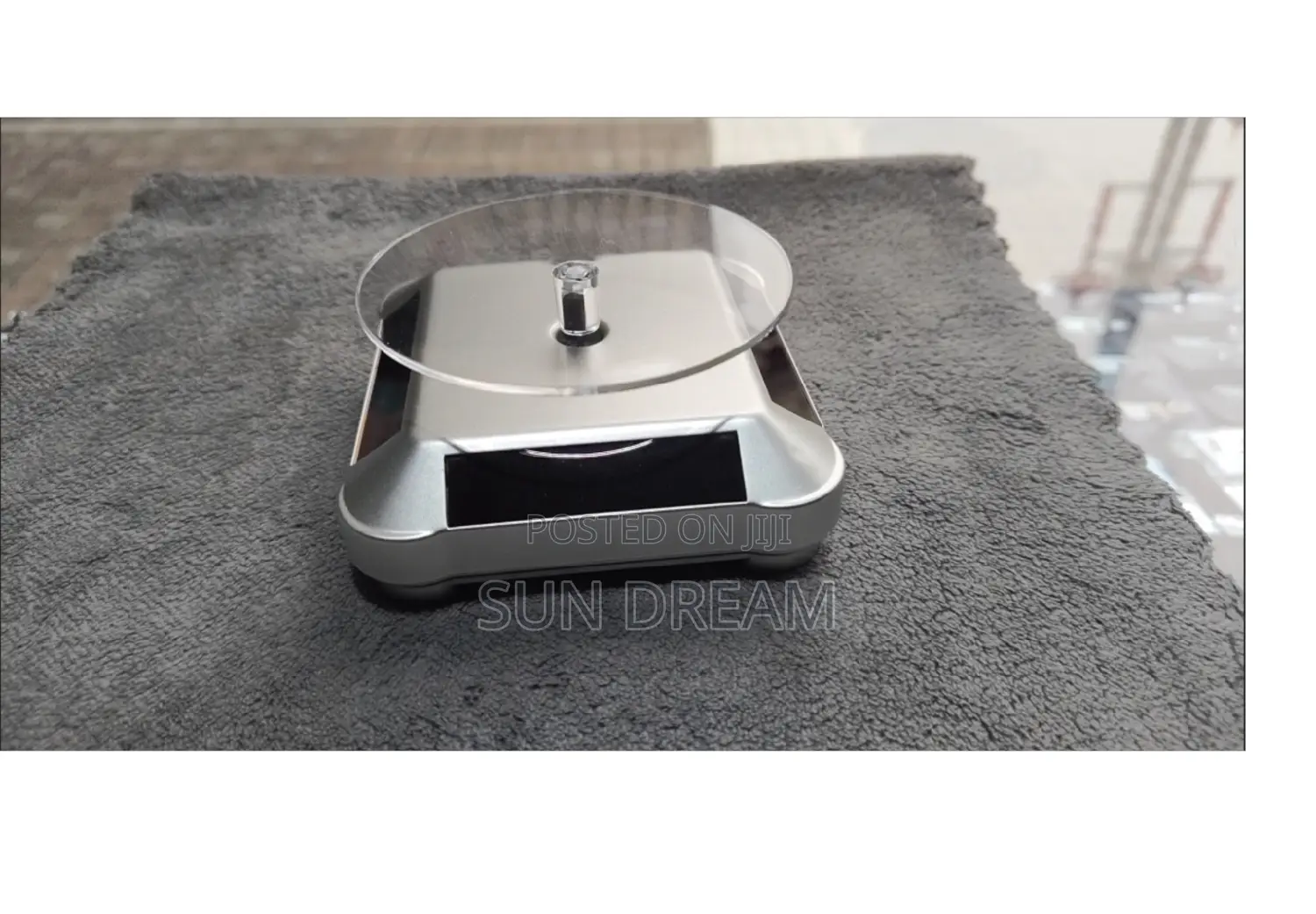 Solar-powered Automatic Rotating Display Watches Jewelry Display
