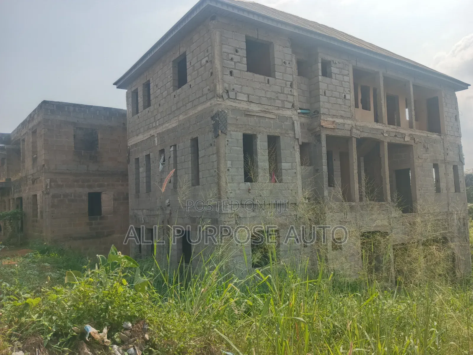 20bdrm Block of Flats in Orange, Obafemi-Owode for sale