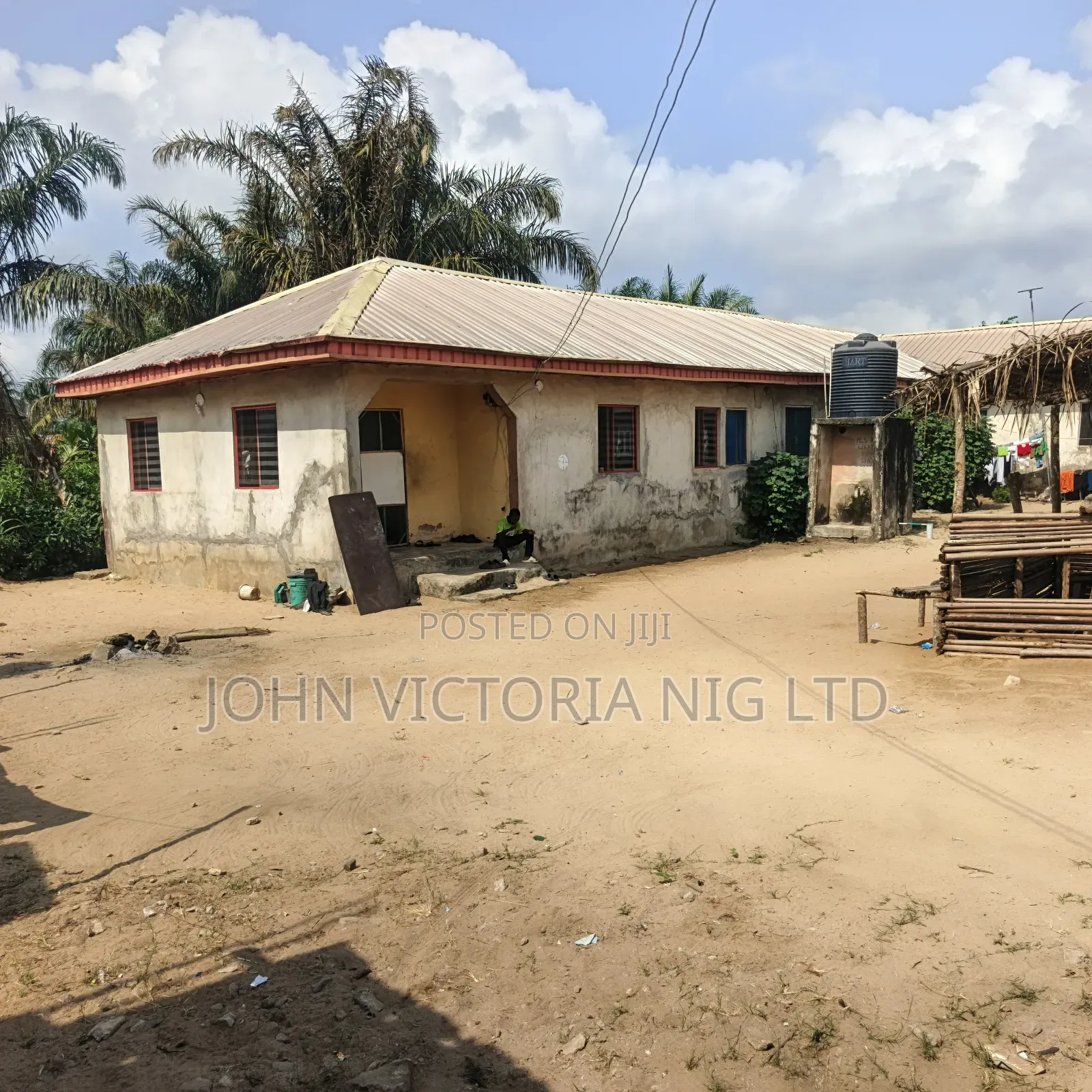 8bdrm Block of Flats in Ilekpo By Bustop, Badagry for sale