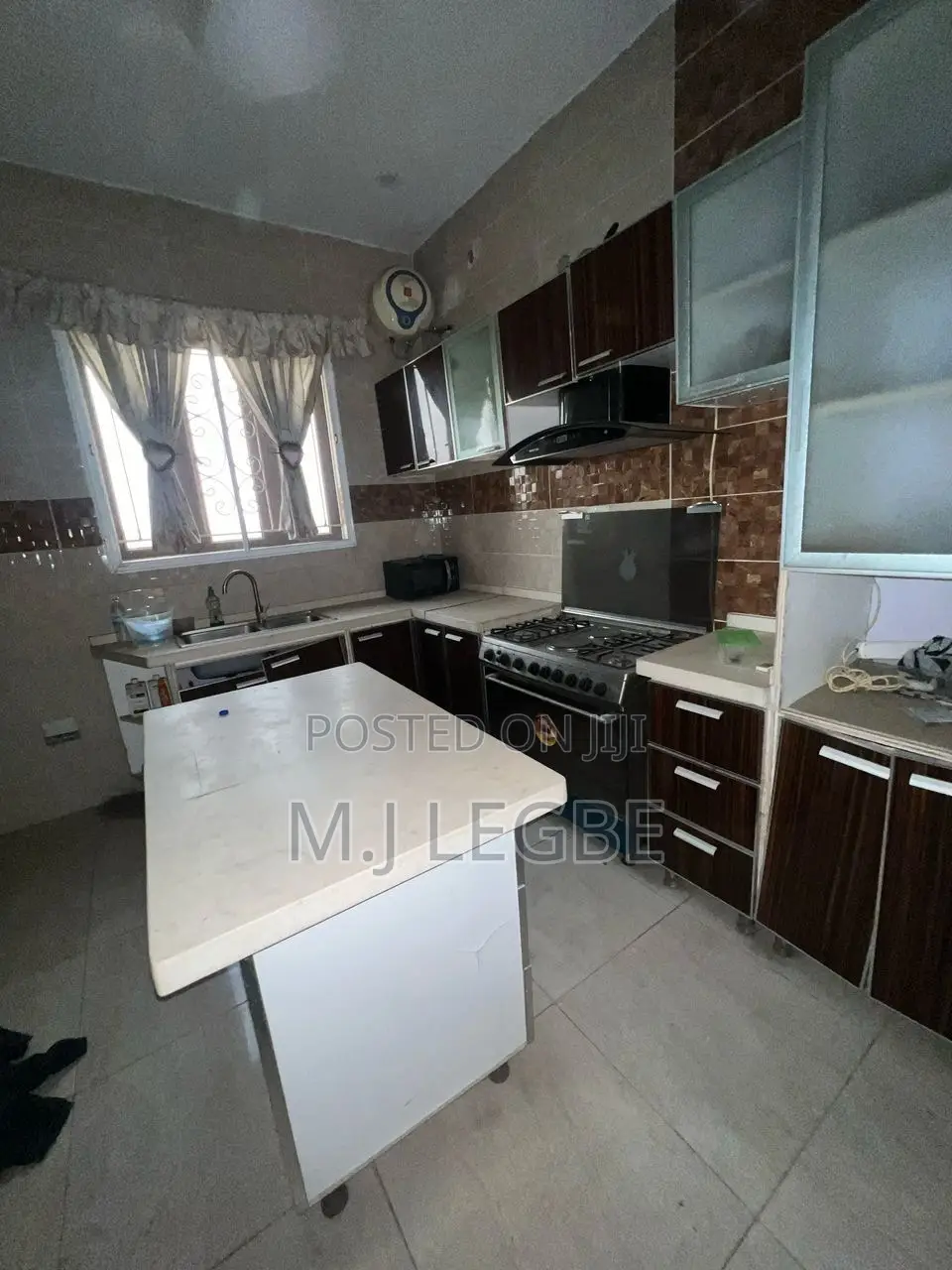 4bdrm Duplex in Jakande, Lekki for sale