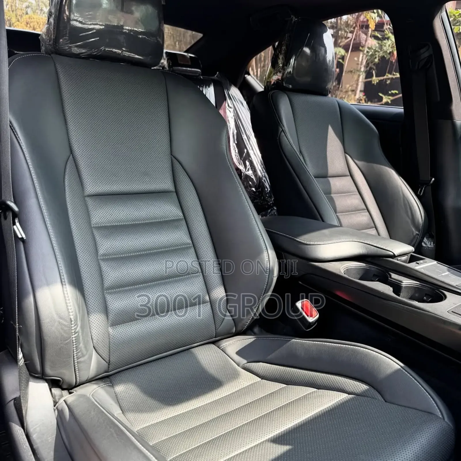 Lexus IS 350 F SPORT Design AWD 2023 Burgundy