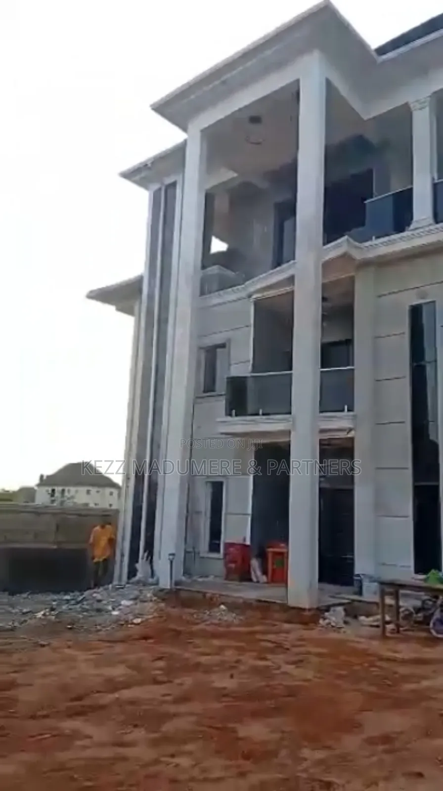 6bdrm Duplex in Imo Power Layout, for sale