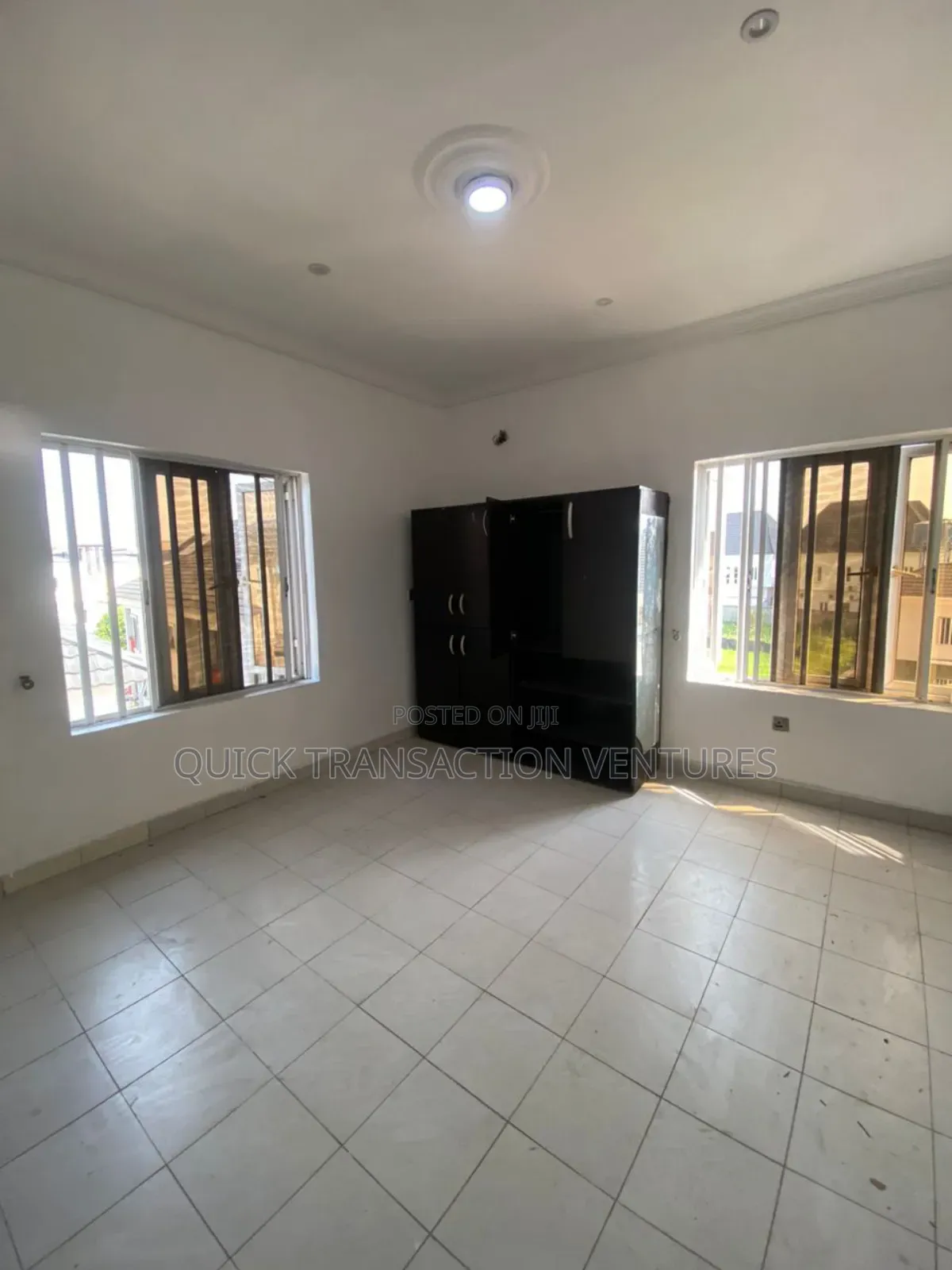 2bdrm Block of Flats in Osapa london for rent
