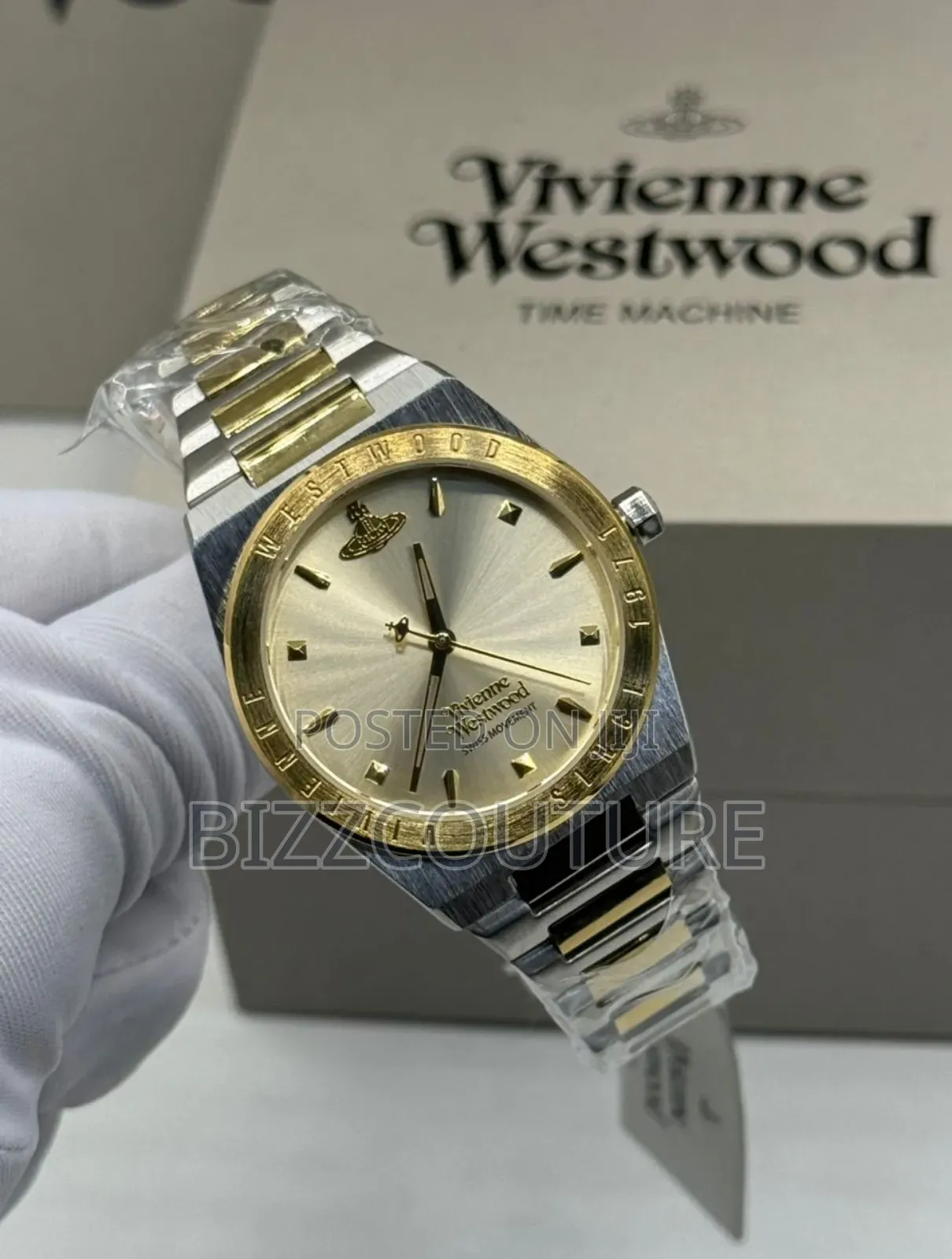 Original Vivienne Westwood Women’S Watch Available In Store