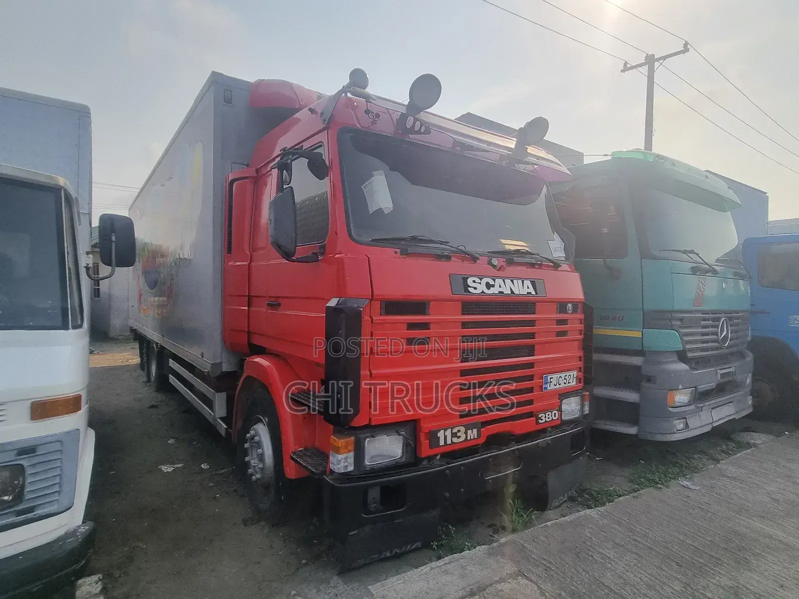 Scania 113 Cargo Truck [8tires]