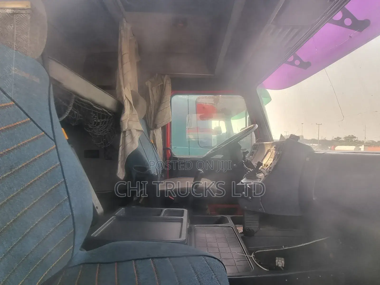 Scania 113 Cargo Truck [8tires]