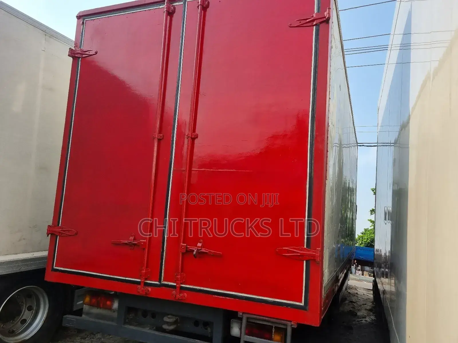 Mercedes Benz 814 German Truck (Direct)