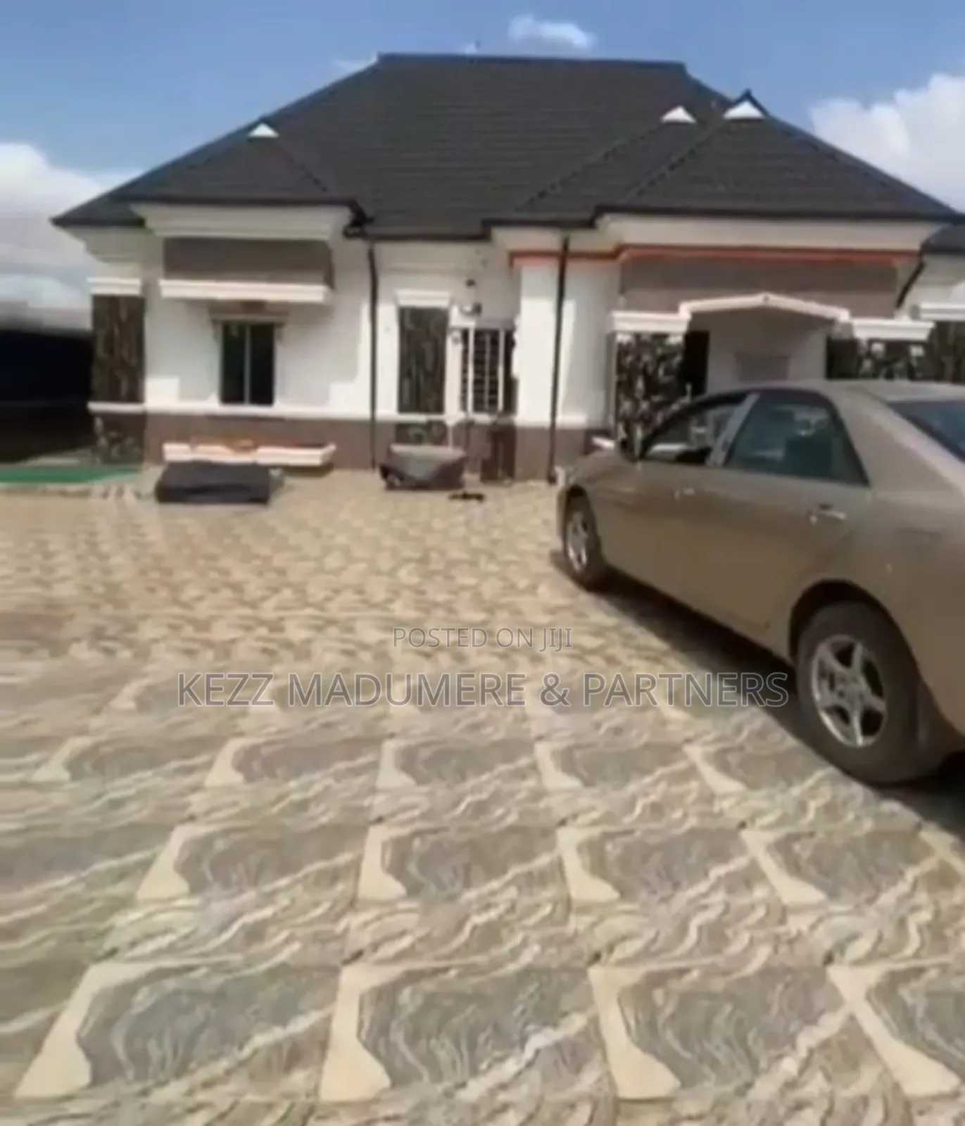 3bdrm Bungalow in Akachi , Owerri , for sale