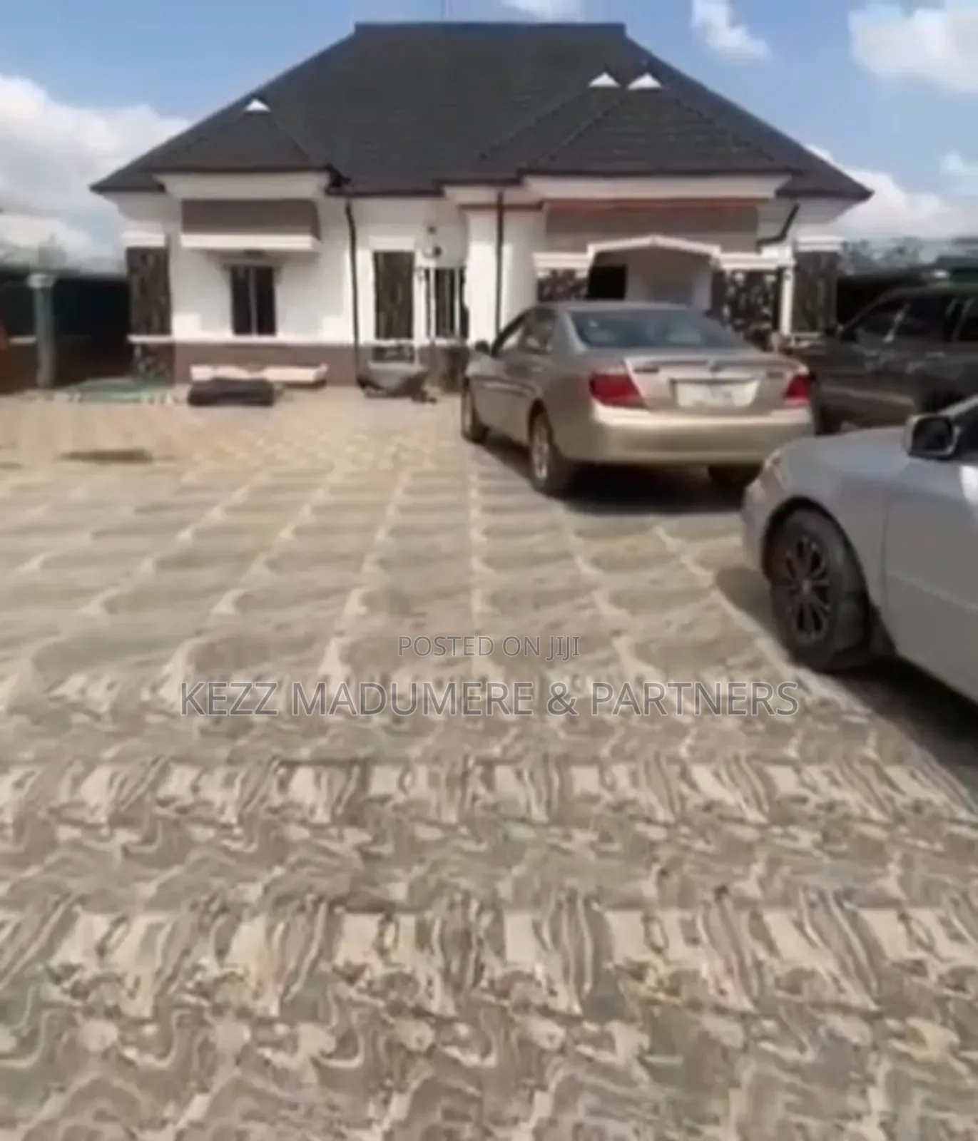 3bdrm Bungalow in Akachi , Owerri , for sale