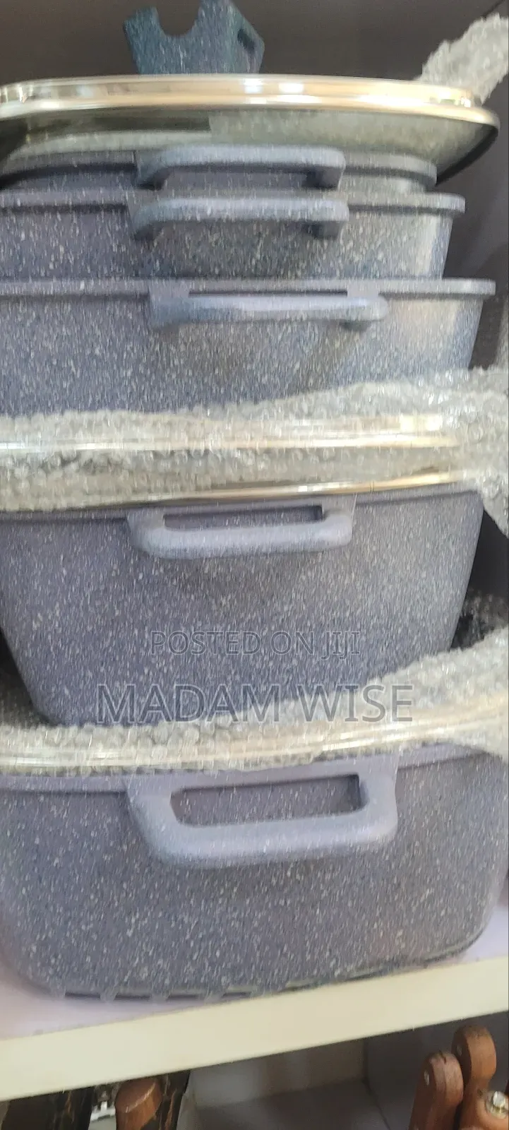 Royal Dessini .Sets of Pot