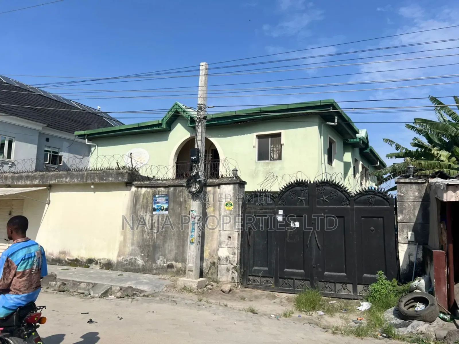2bdrm Block of Flats in United' Estate., Sangotedo for sale