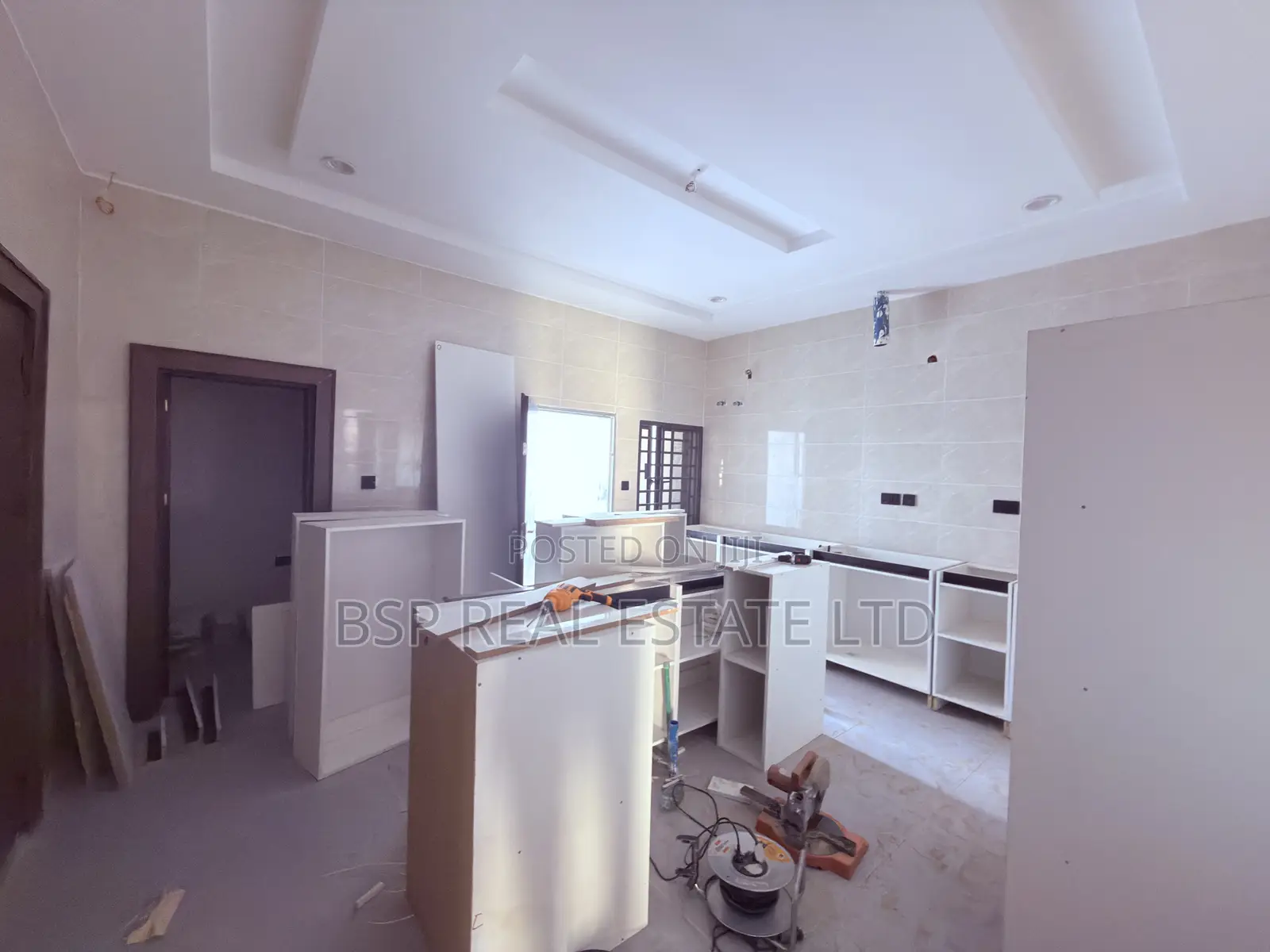 4bdrm Duplex in Gwarinpa for rent
