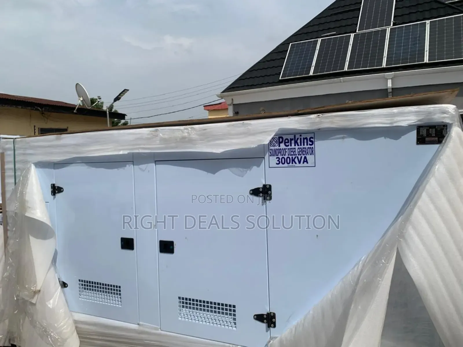Silent Canopy Perkins 300kva Diesel Genset With Low Noise Operation