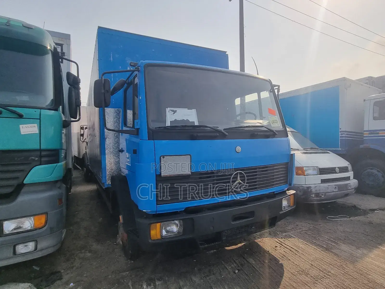 Mercedes Benz Cover Truck 2000 Blue