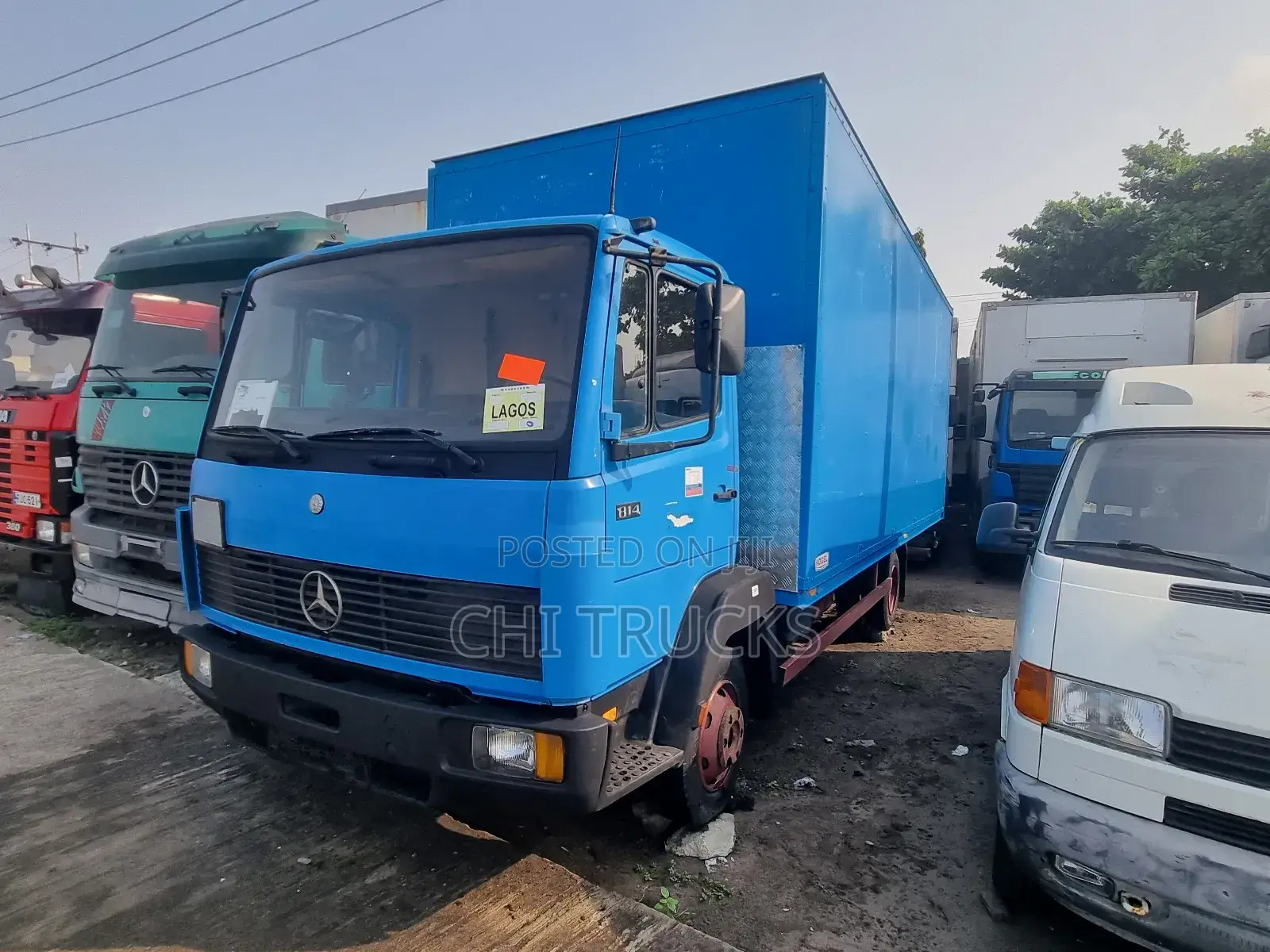 Mercedes Benz Cover Truck 2000 Blue