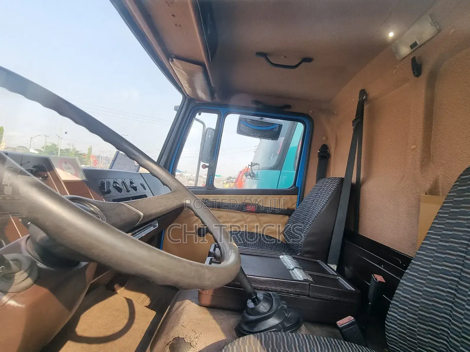 Mercedes Benz Cover Truck 2000 Blue