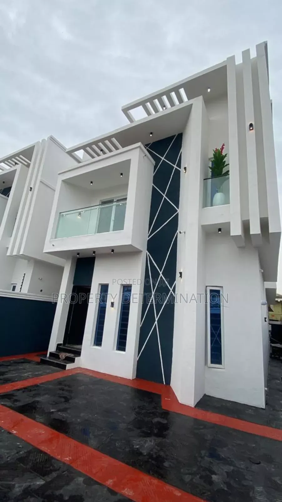 Furnished 5bdrm Duplex in Amazing Grace for sale
