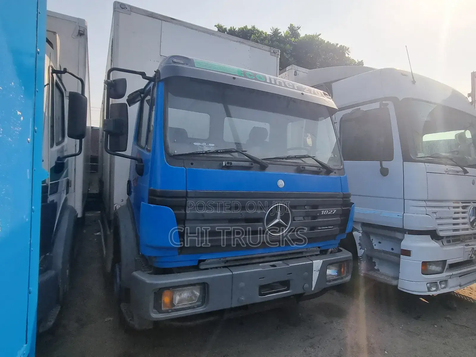Mercedes Benz 1827 Container Truck (Diesel)