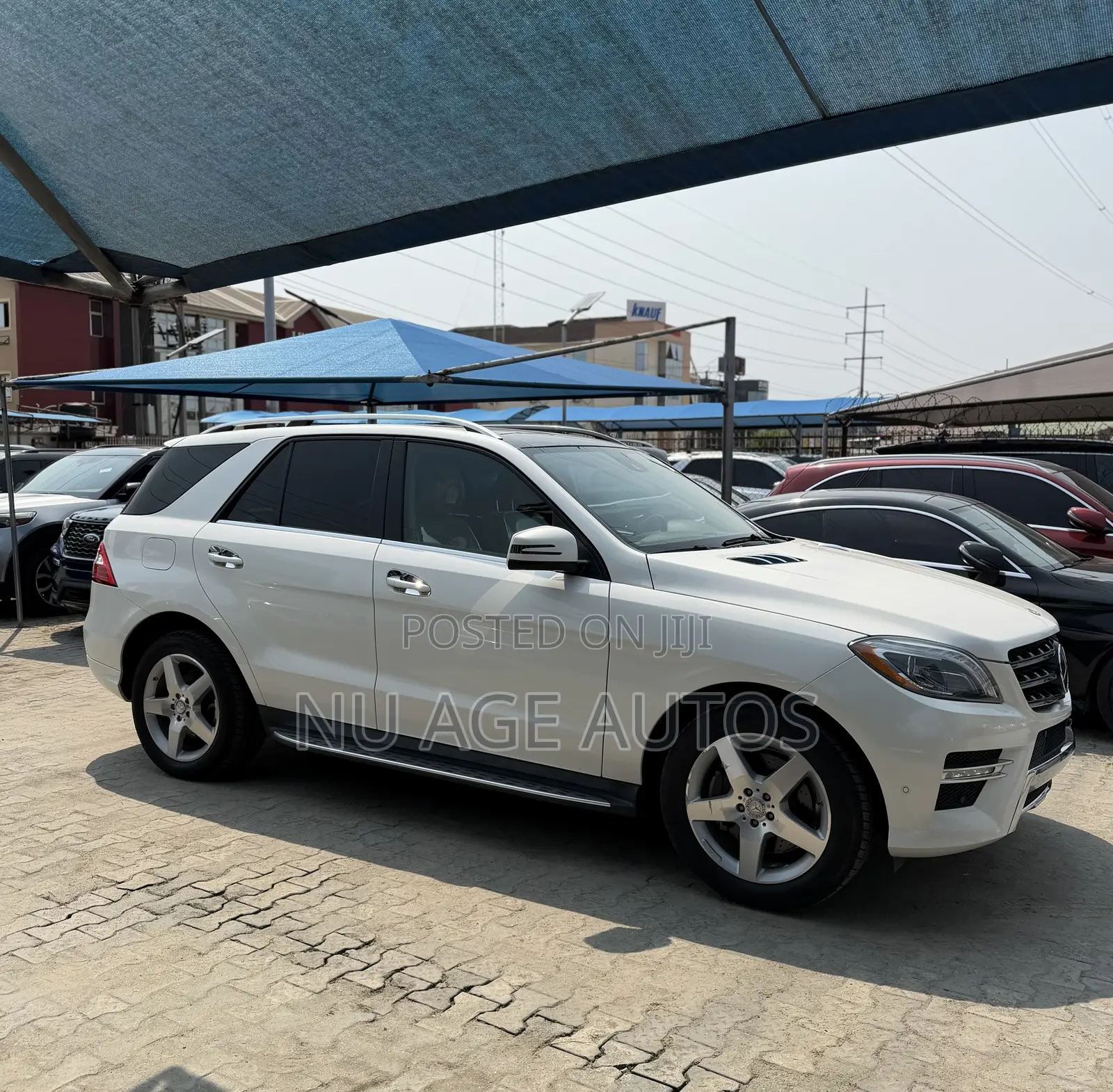 Mercedes-Benz M Class ML400 4MATIC 4dr SUV AWD (3.0L 6cyl Turbo 7A)