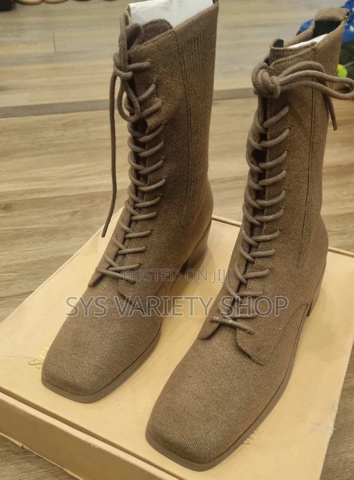 Vivaia Square Toe Lace Up Boots