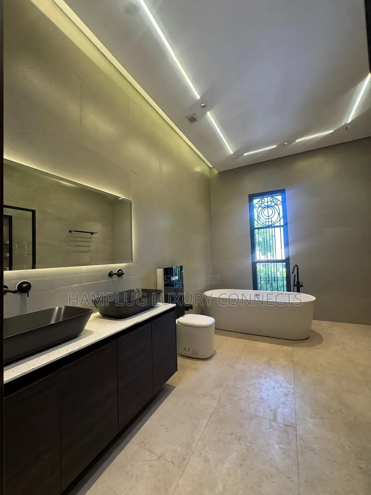 Furnished 7bdrm Duplex in Maitama for sale