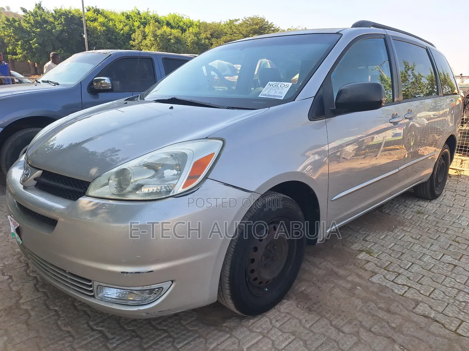 Toyota Sienna 2005 Silver