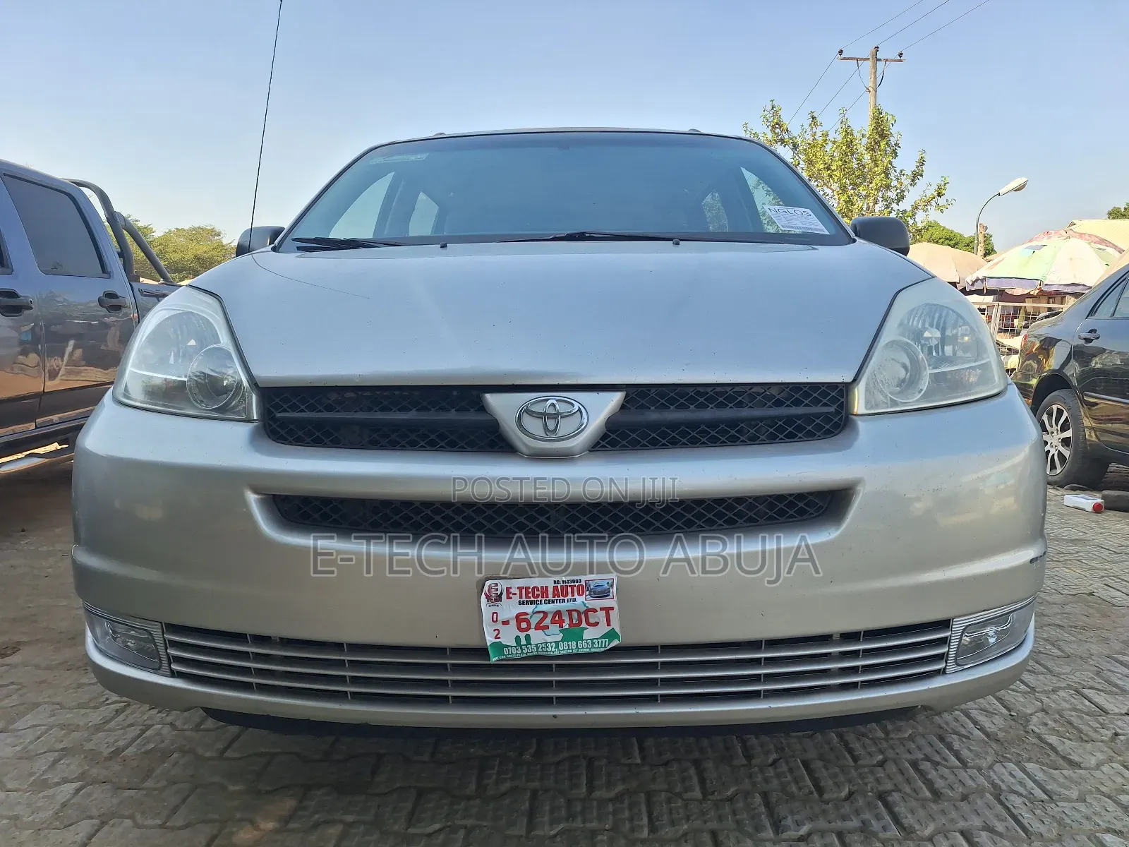 Toyota Sienna 2005 Silver