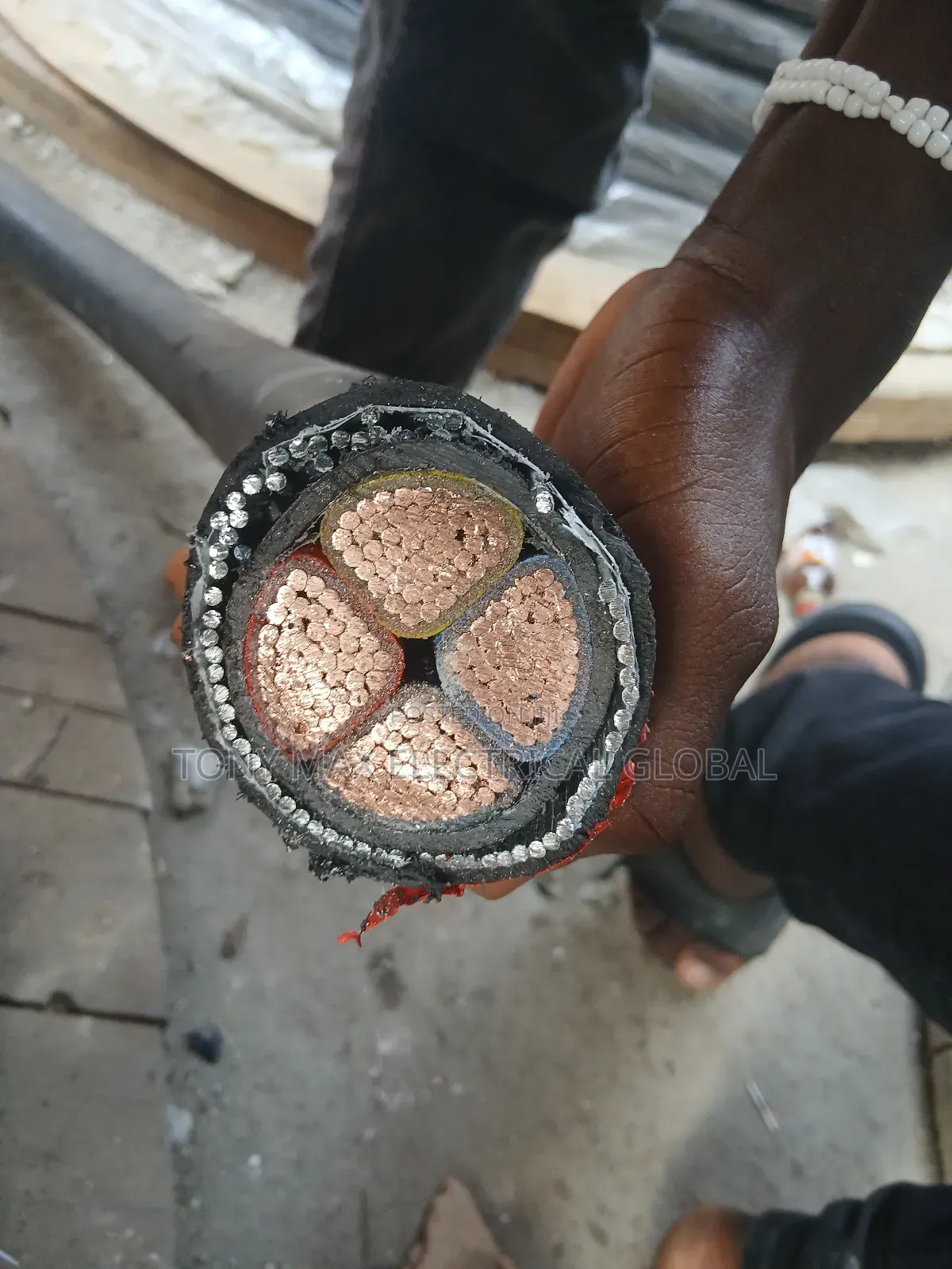 240mm 4core Armoured Cable Full Gauge Bicc