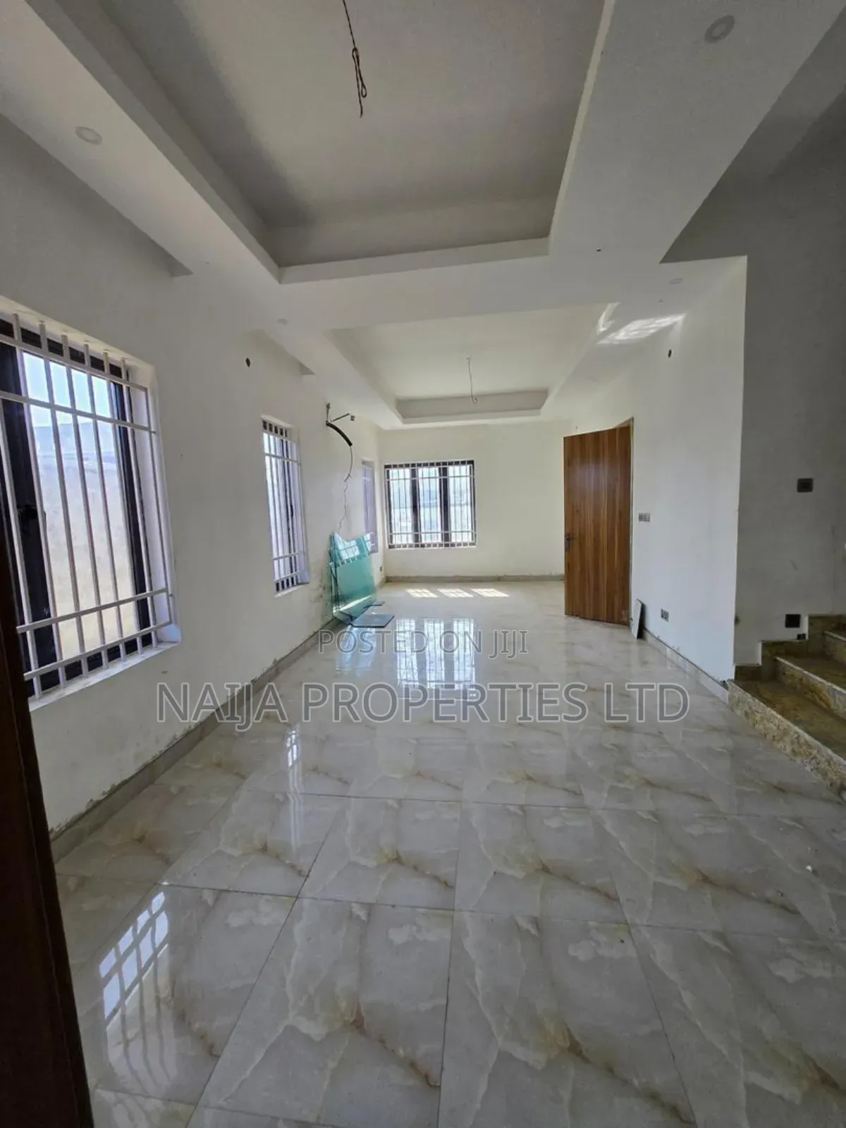 4bdrm Duplex in Lekki Phase 1 for sale